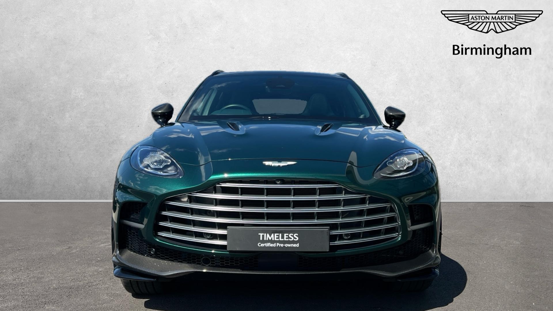 Aston Martin DBX