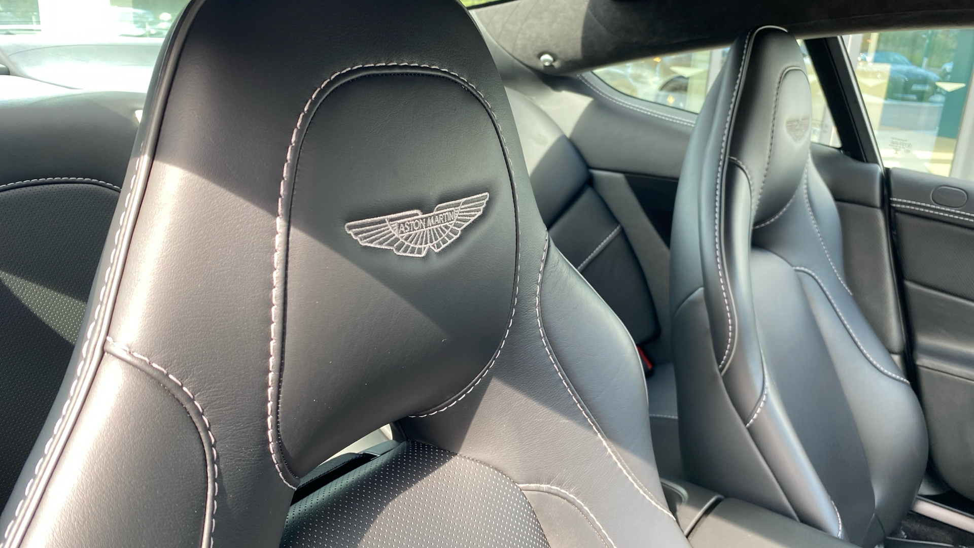Aston Martin Vanquish