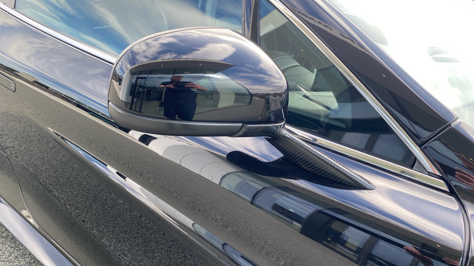 Aston Martin Vanquish