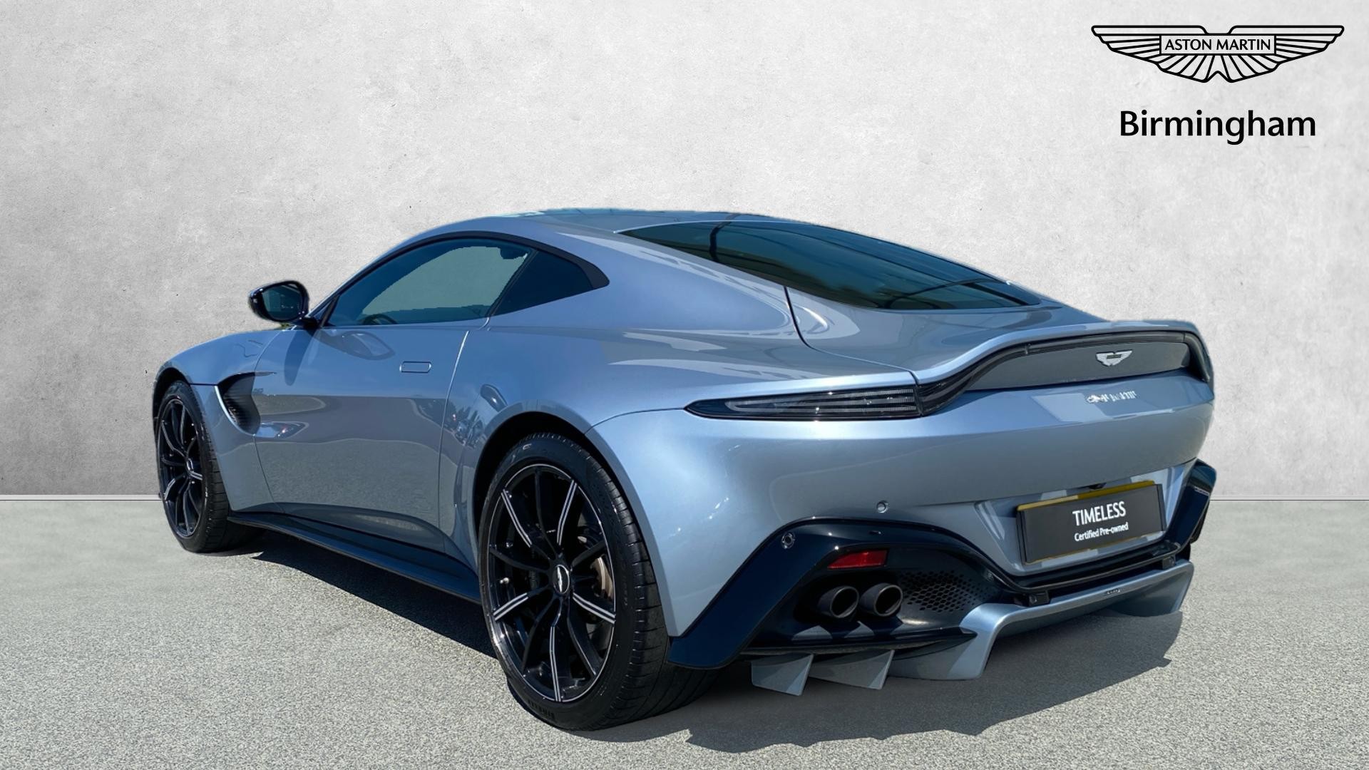 Aston Martin Vantage