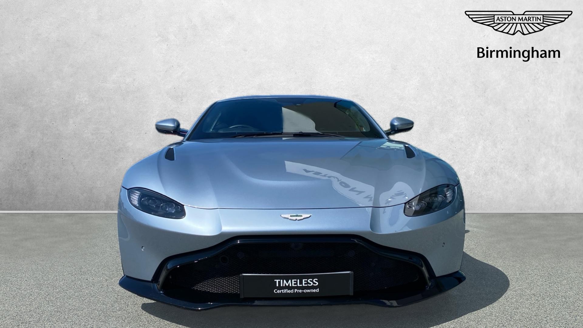 Aston Martin Vantage