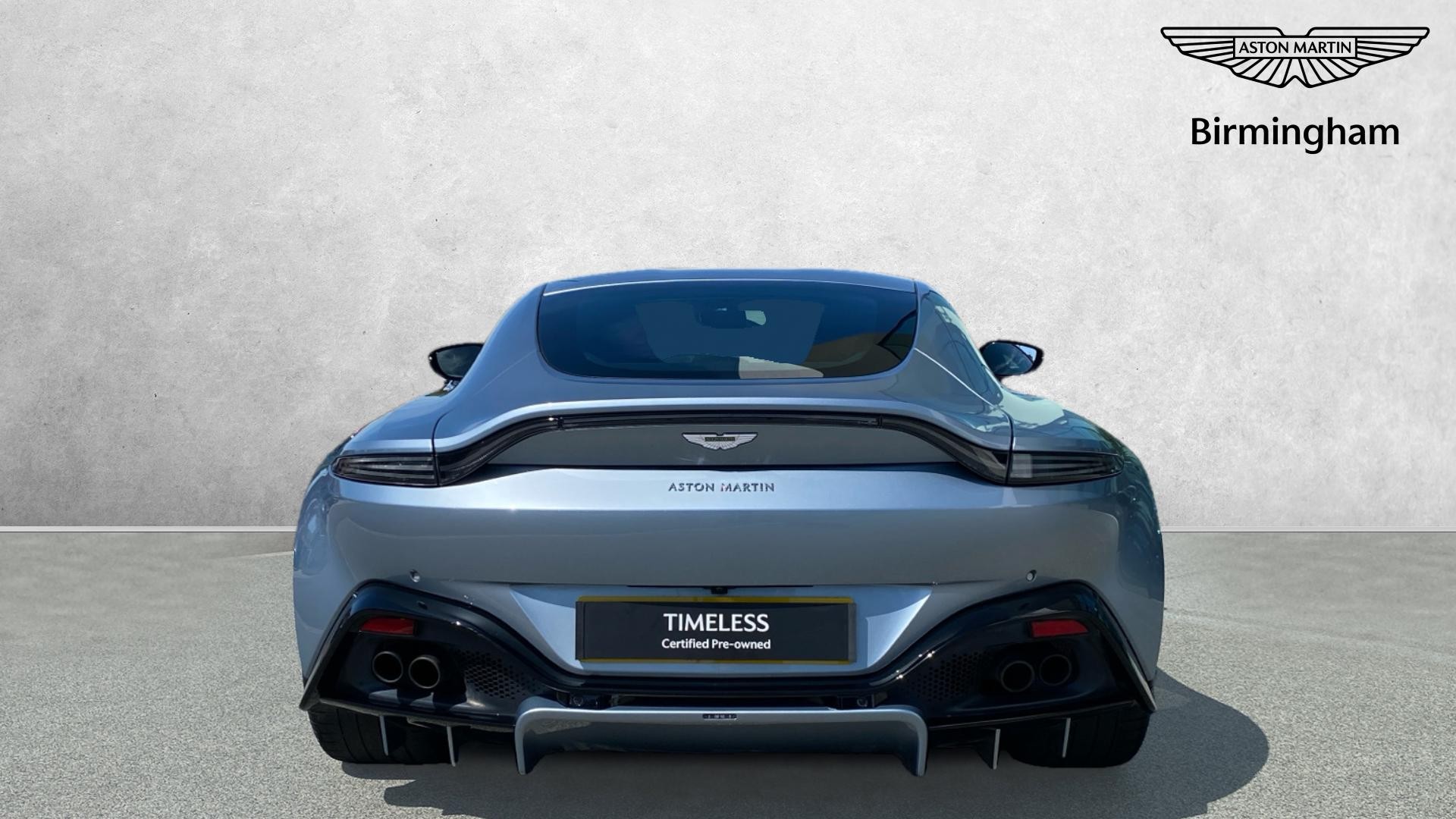 Aston Martin Vantage