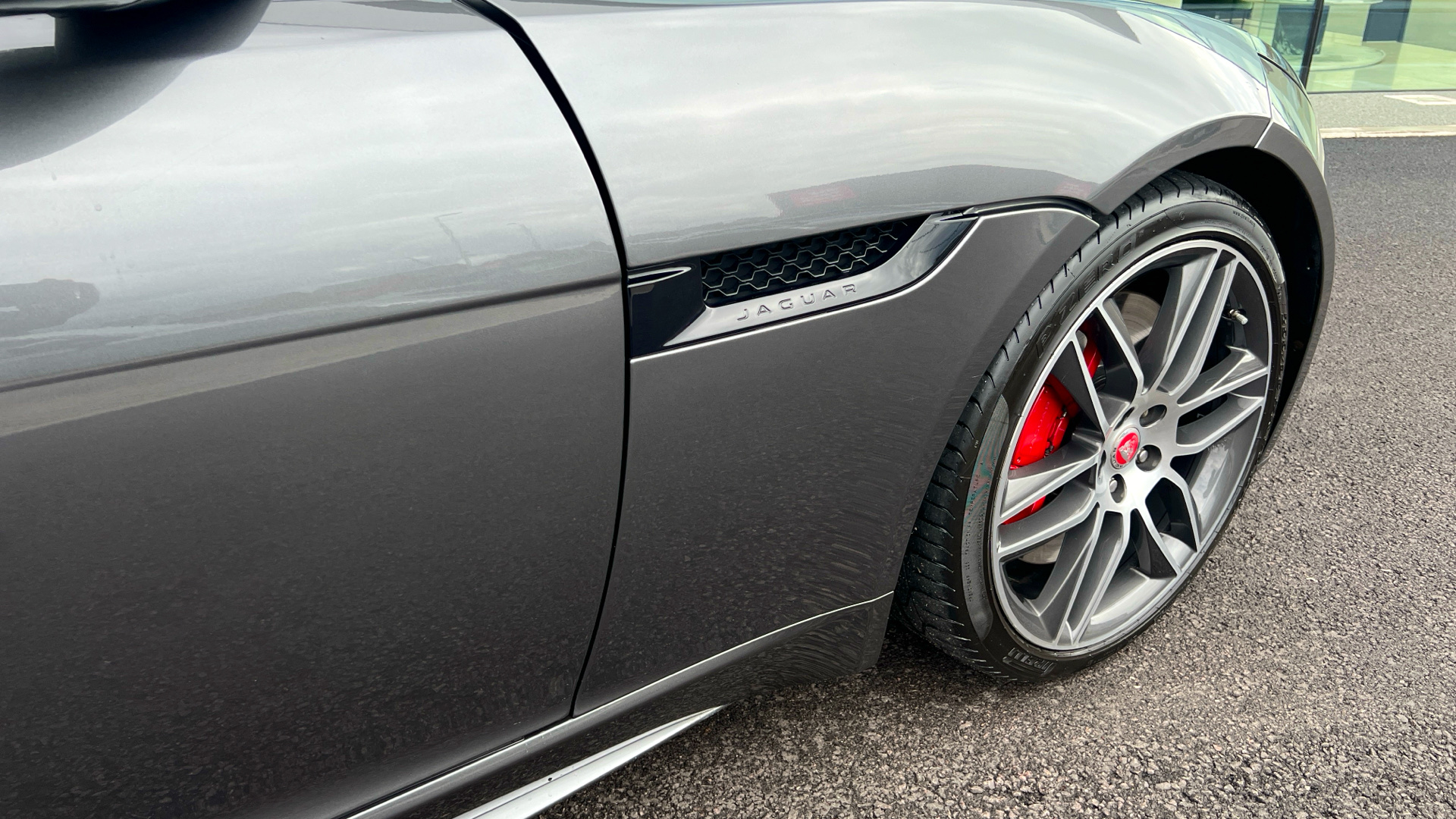 Jaguar F Type
