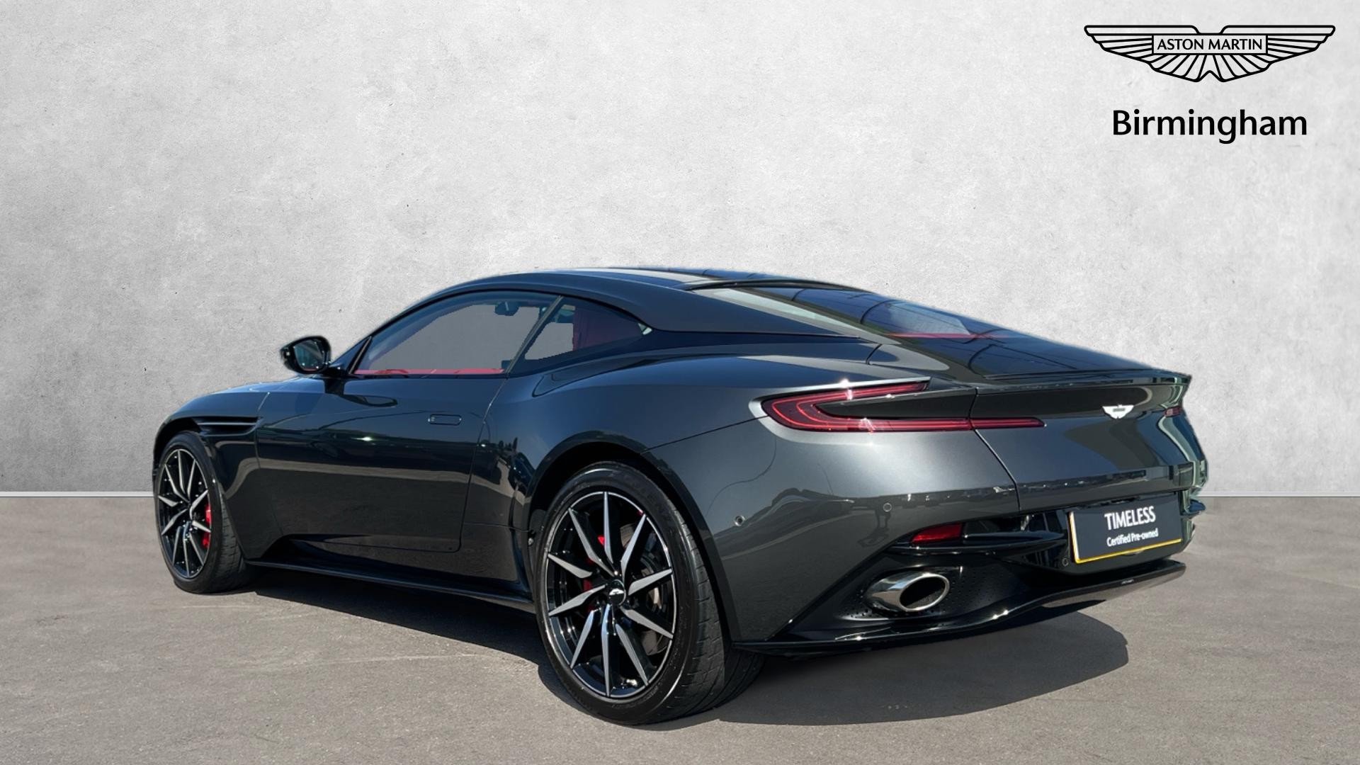 Aston Martin DB11