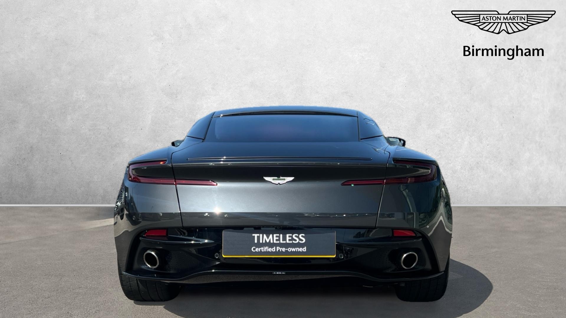 Aston Martin DB11