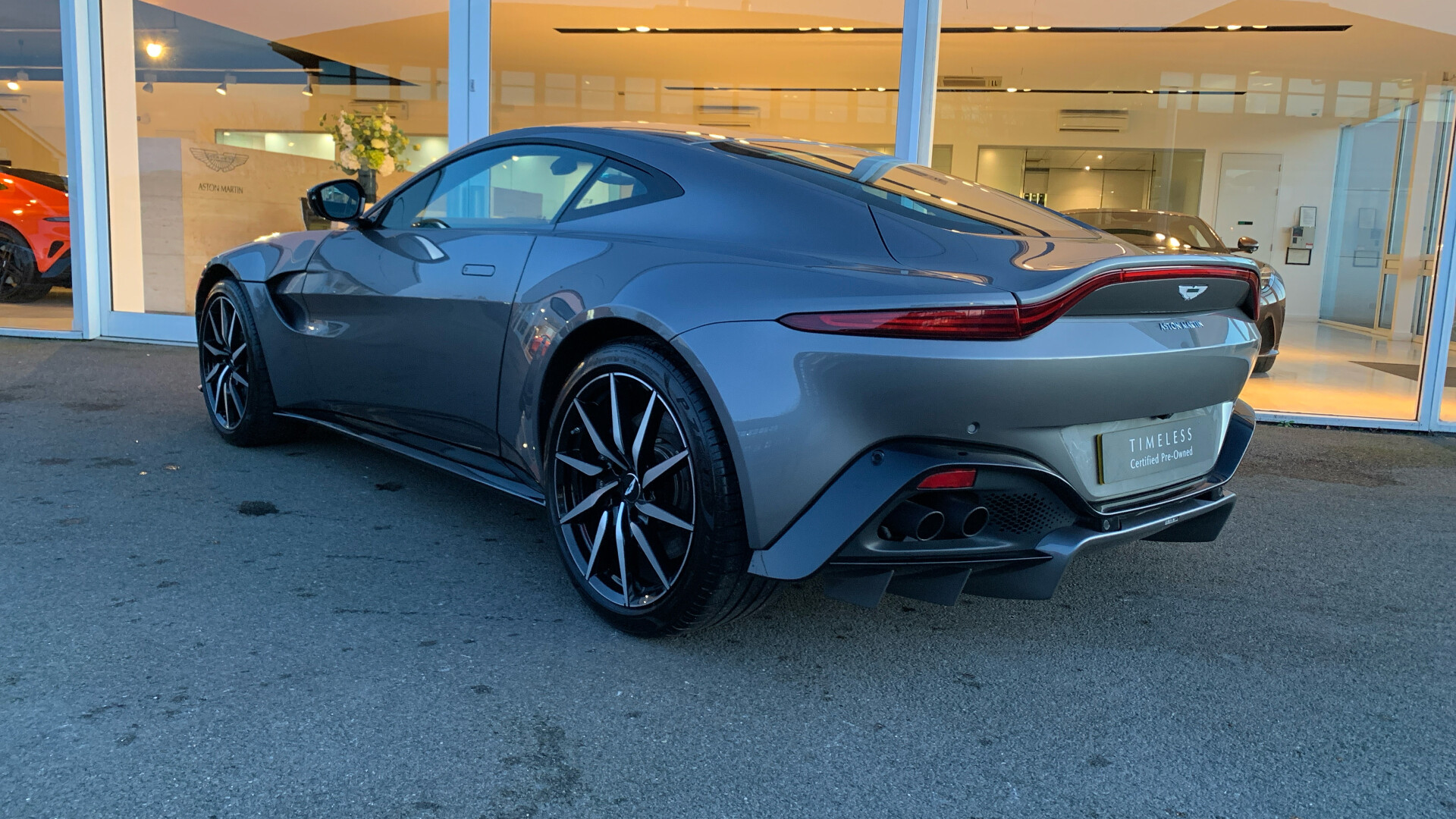 Aston Martin Vantage