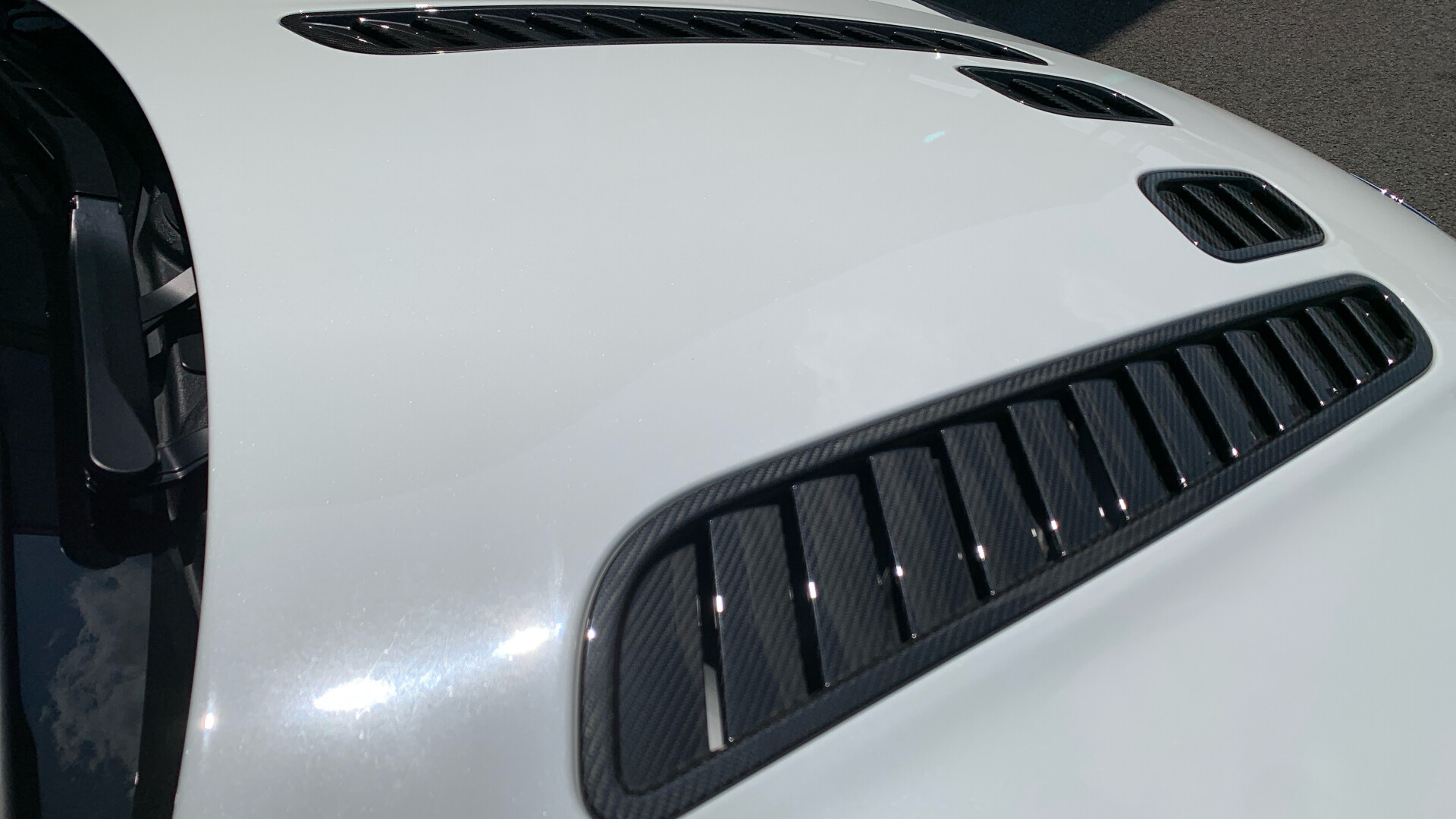Aston Martin Vantage
