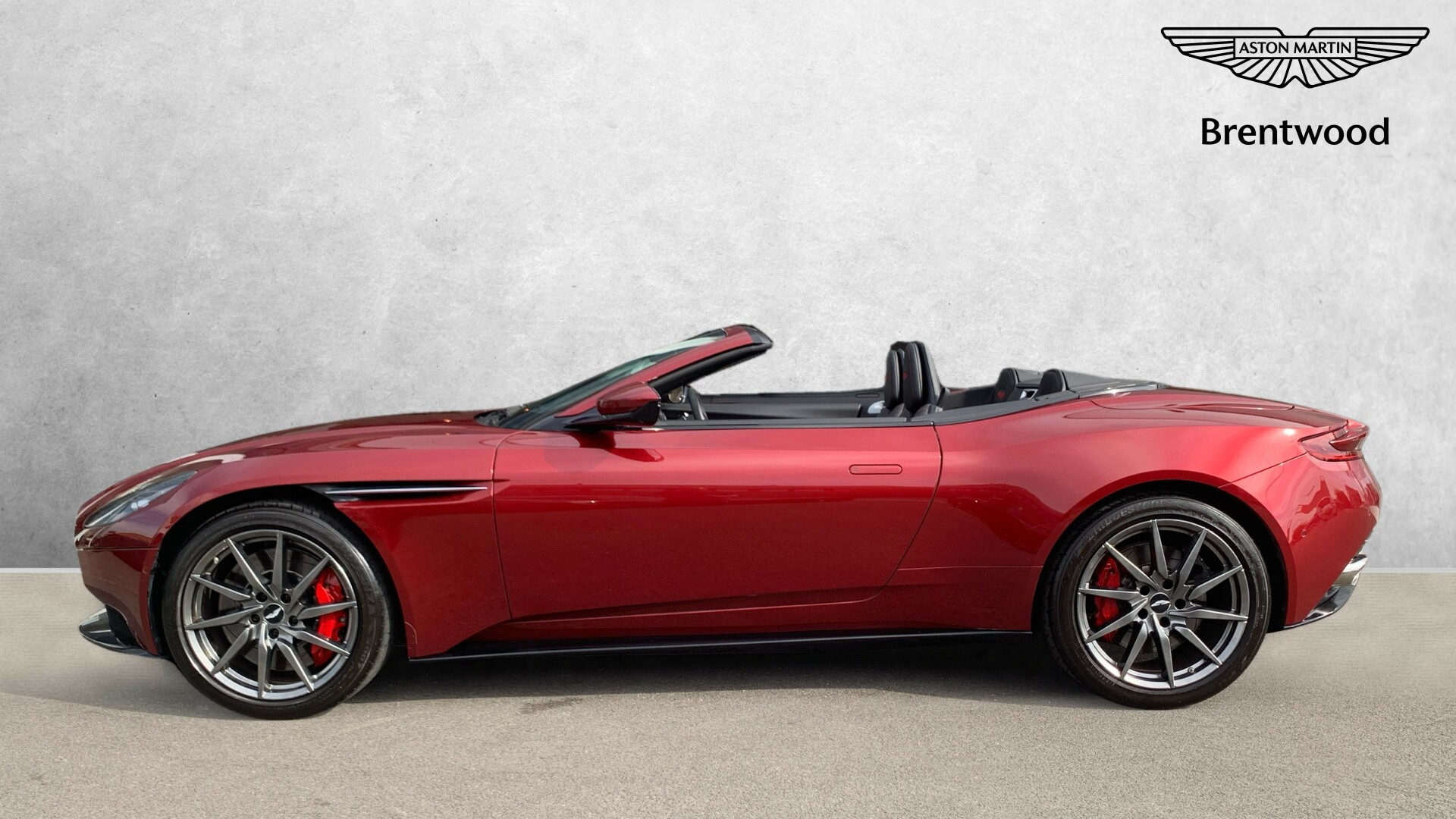 Aston Martin DB11