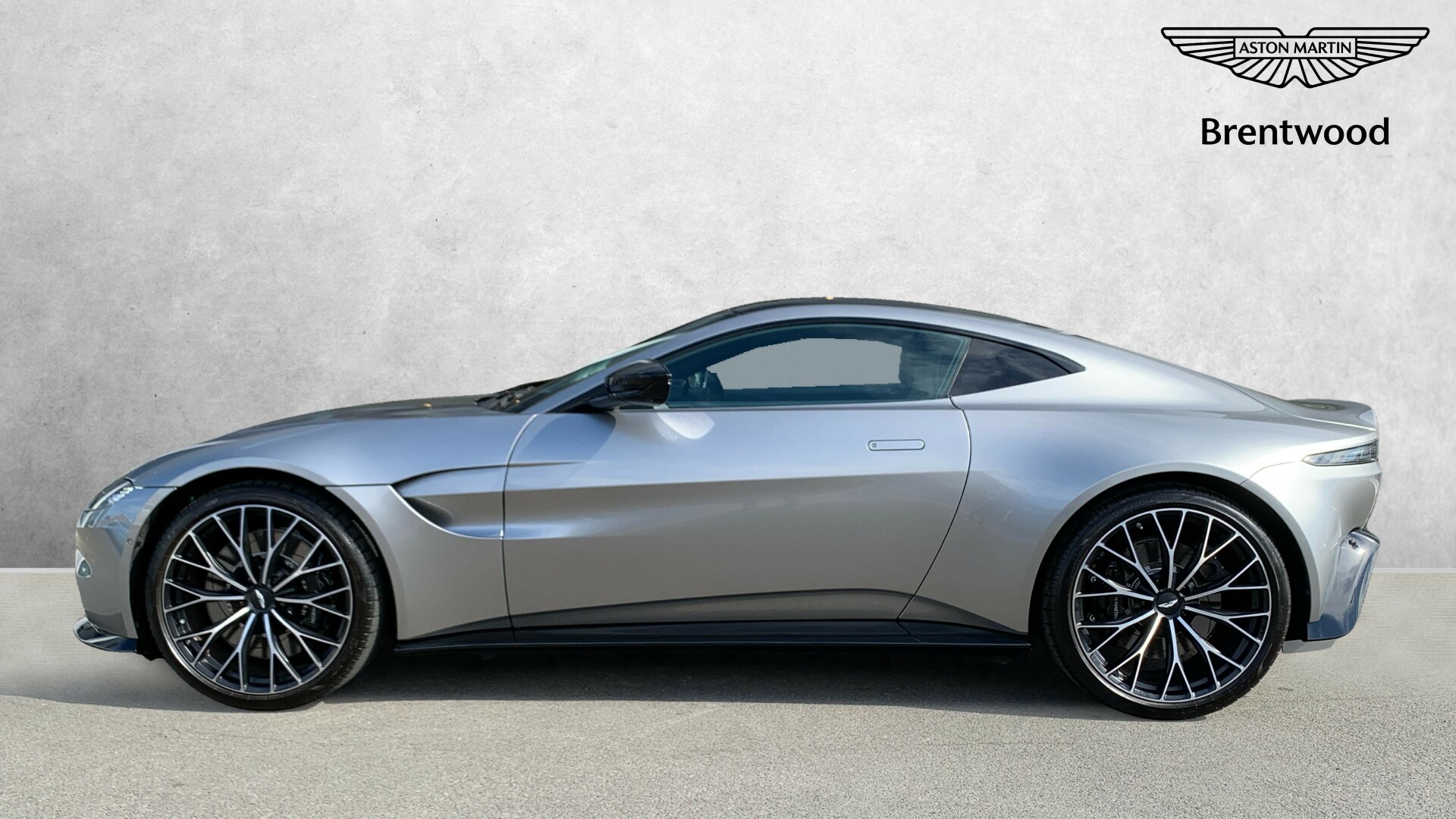 Aston Martin Vantage