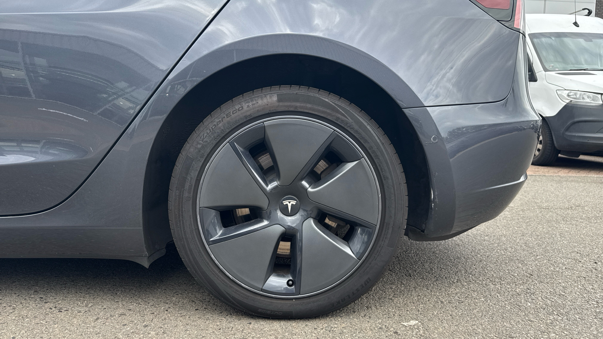 Tesla Model-3