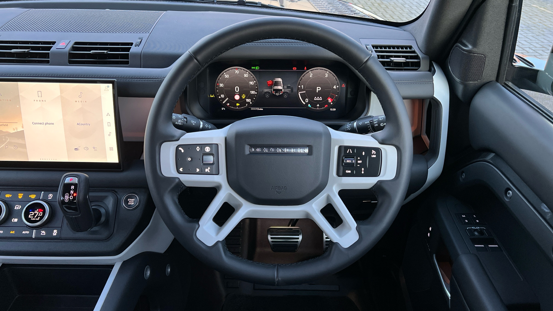 Land Rover Defender