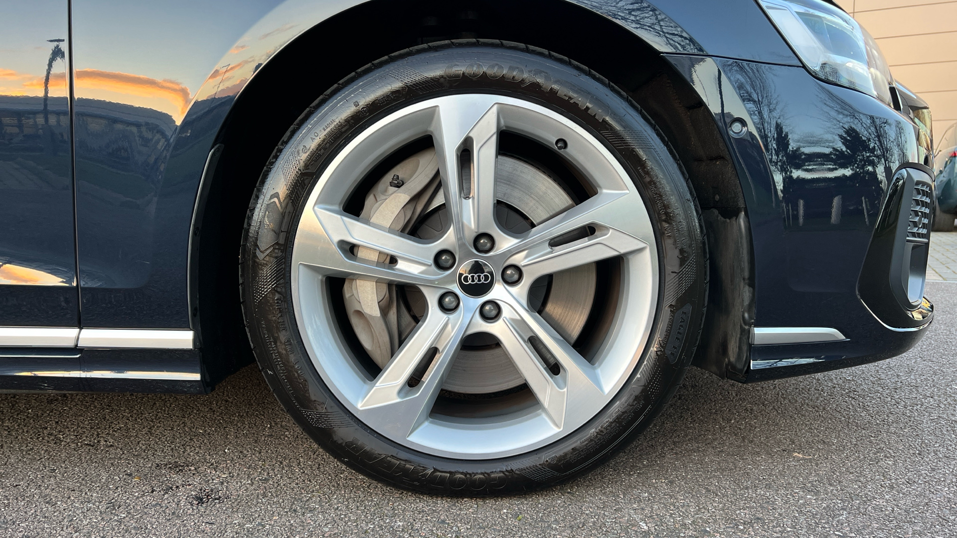 Audi A8