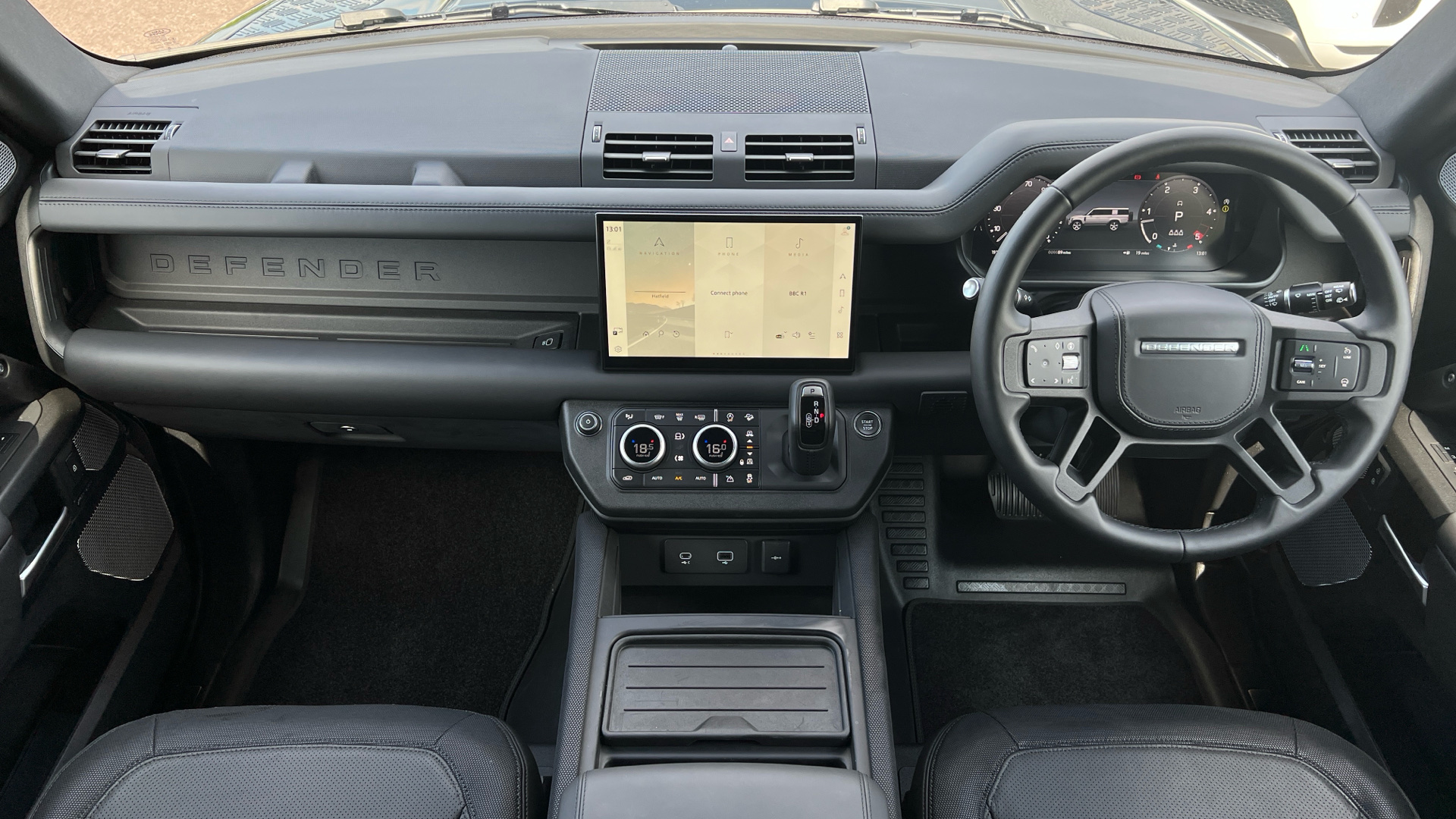 Land Rover Defender