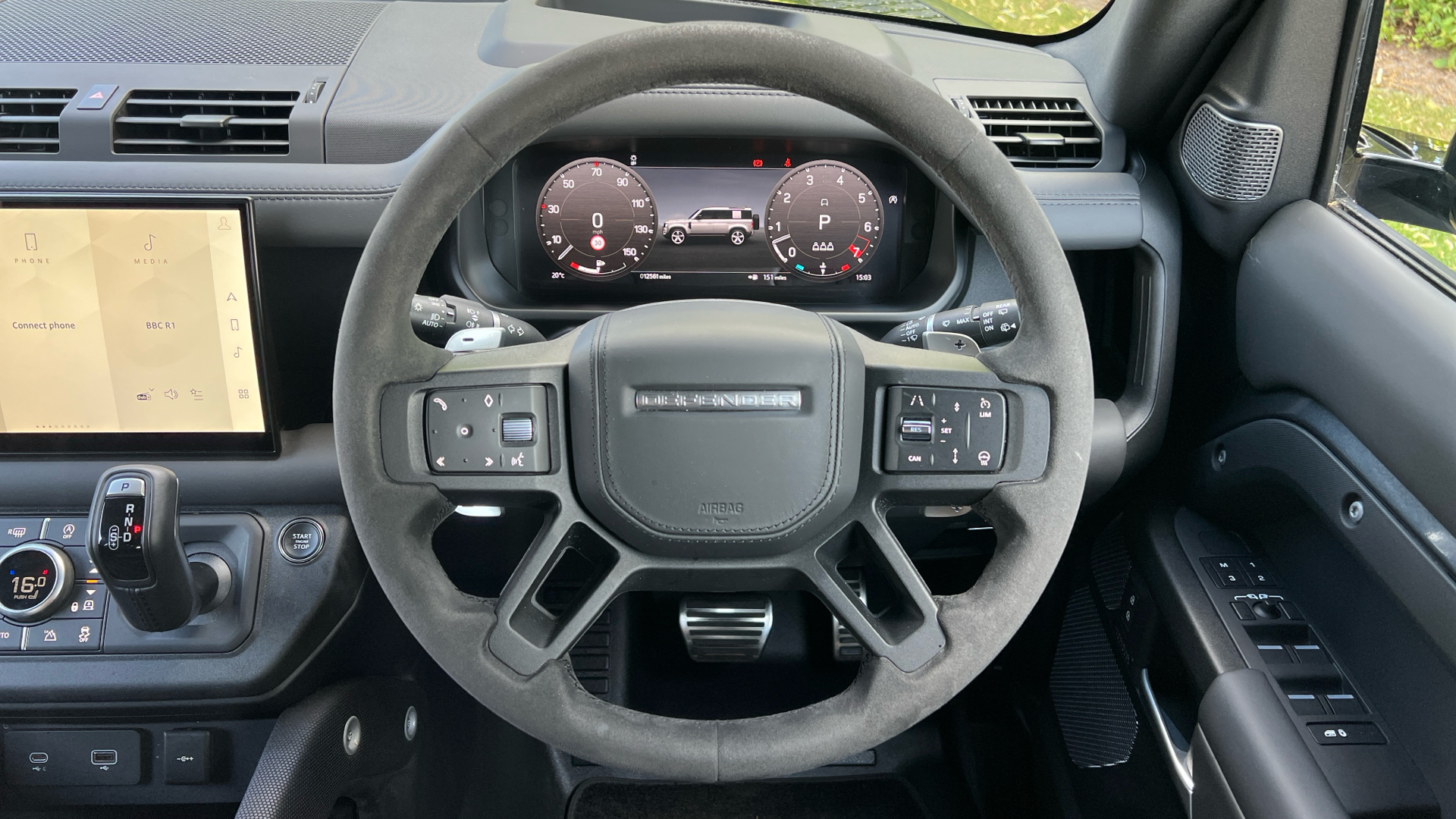 Land Rover Defender
