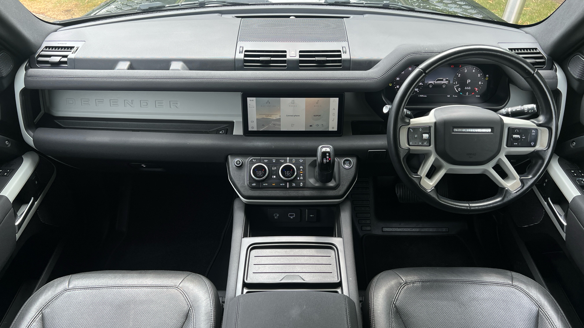 Land Rover Defender