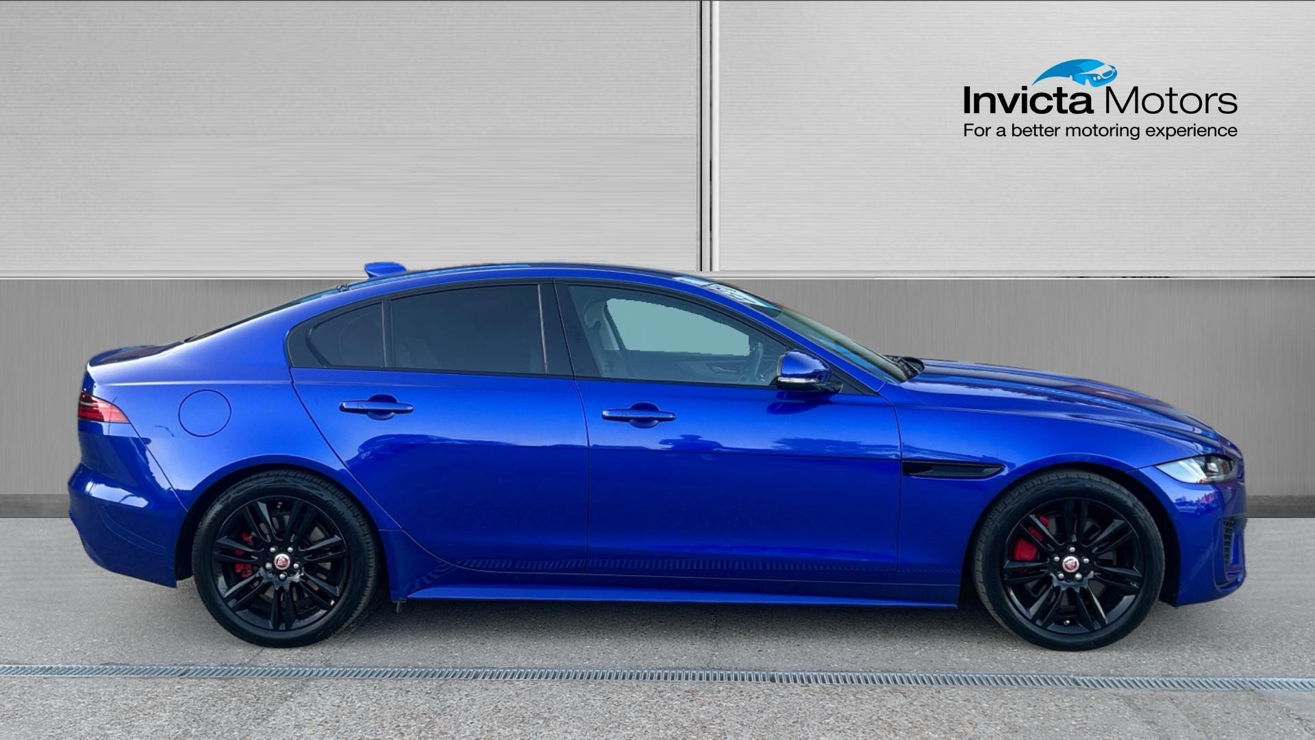 Jaguar XE