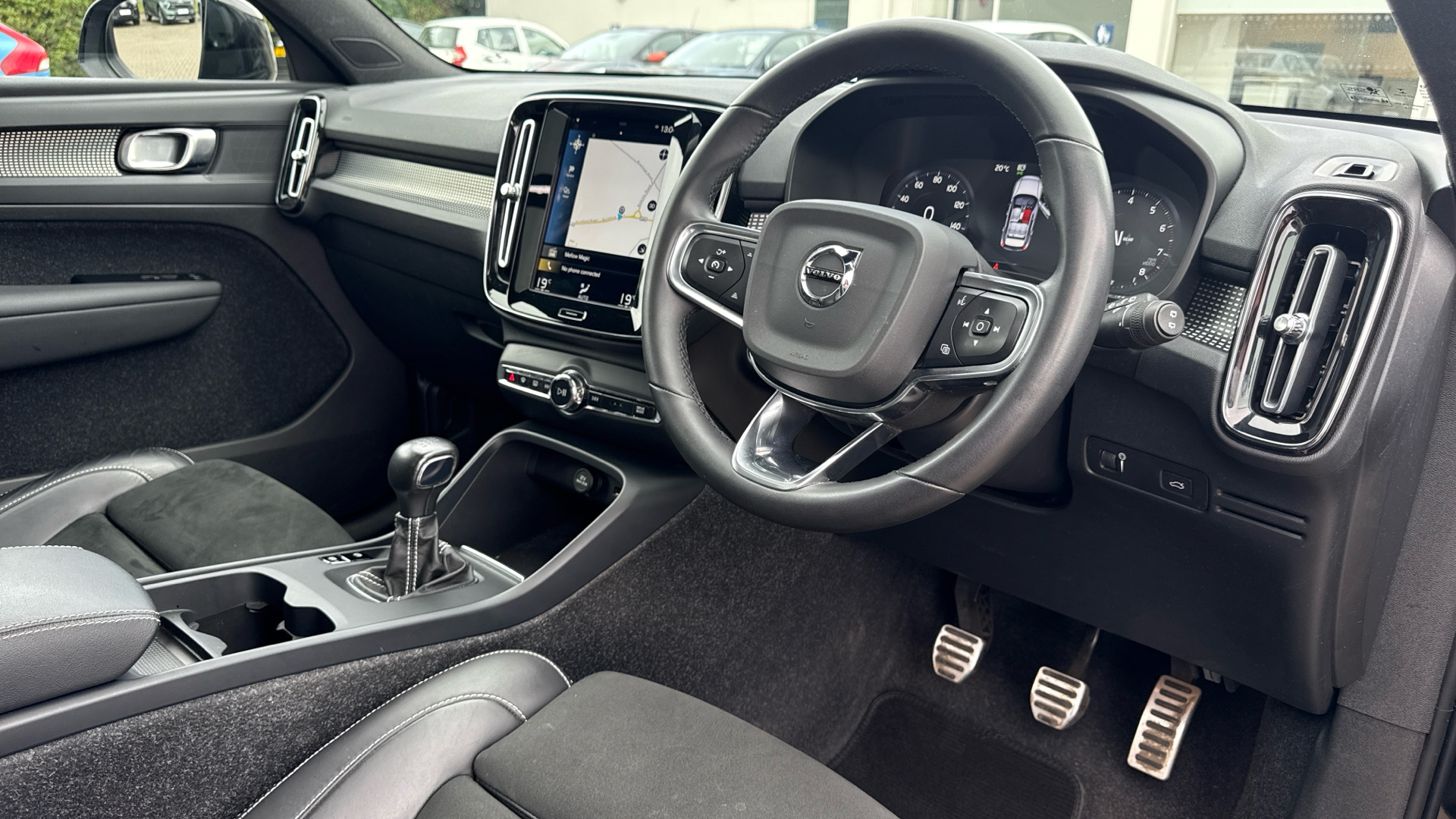 Volvo XC40