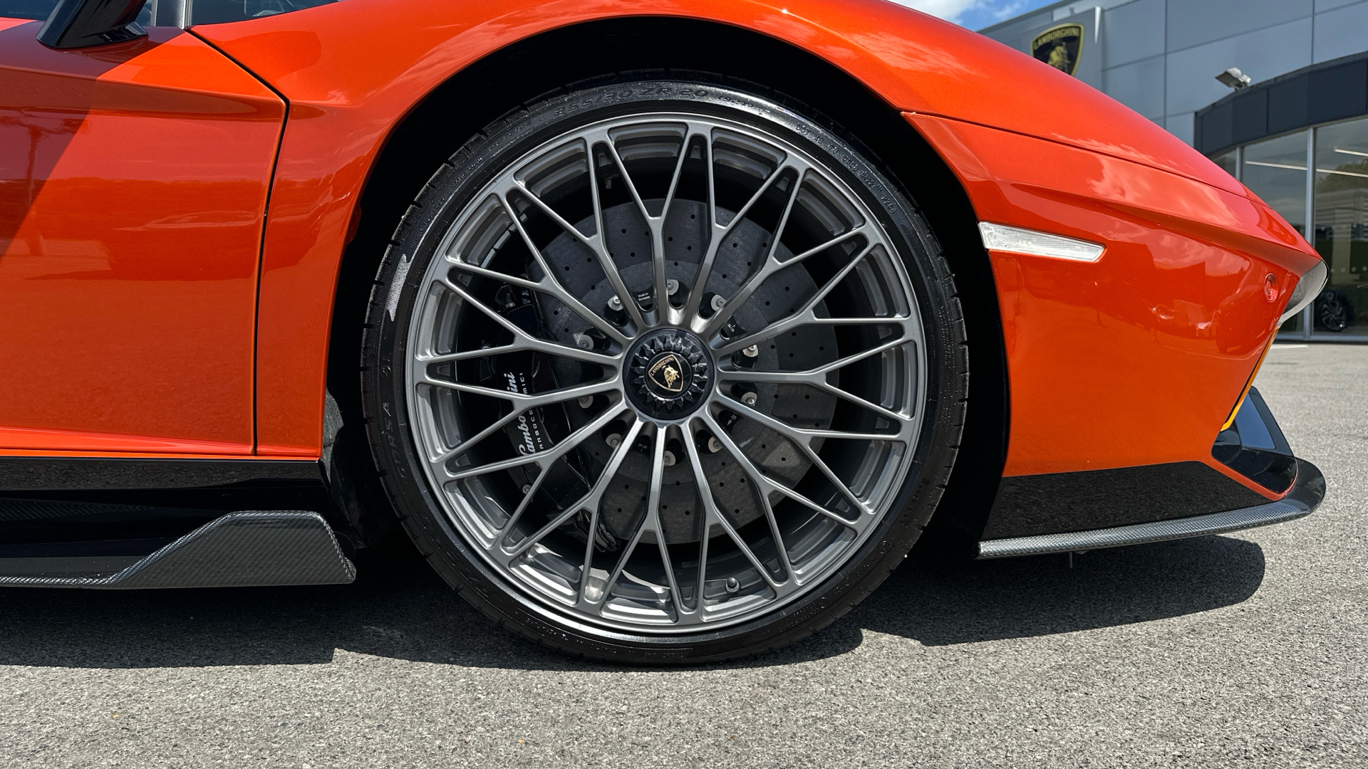 Lamborghini Aventador