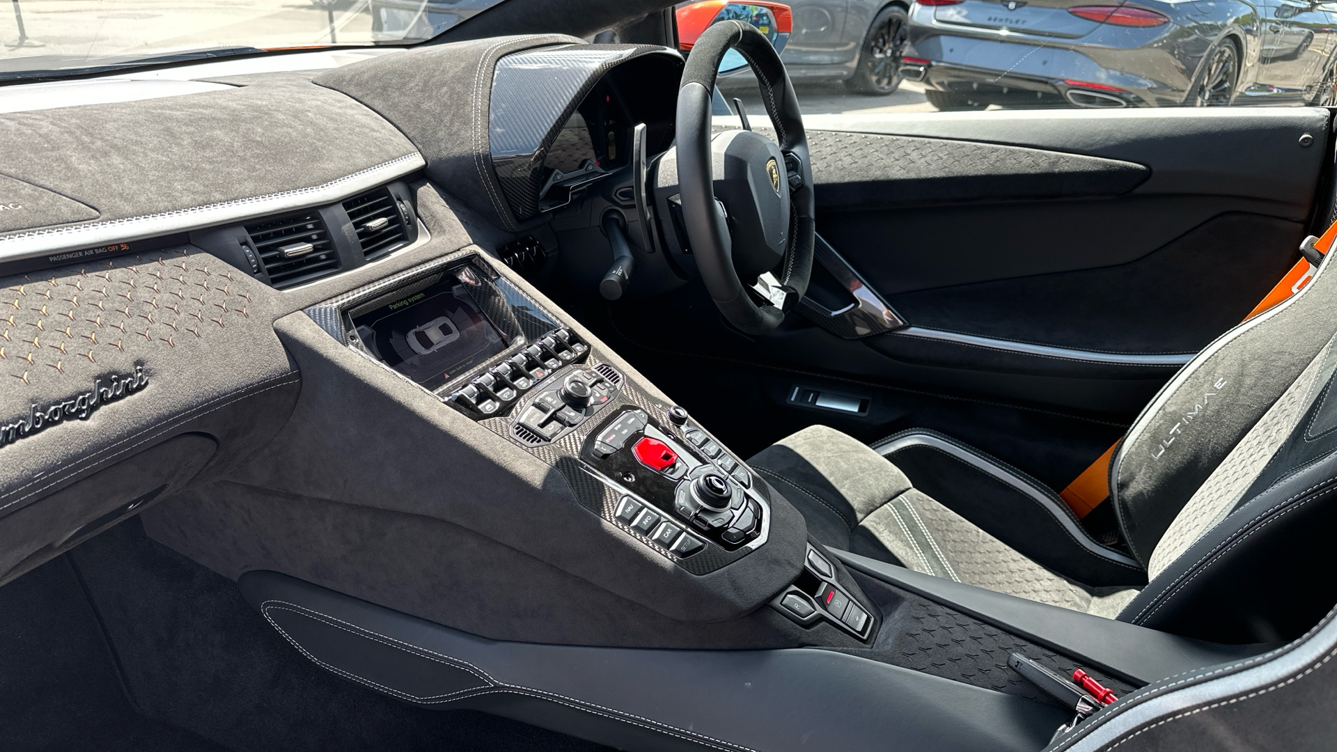 Lamborghini Aventador