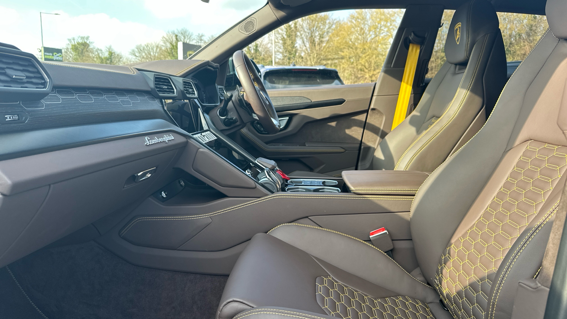 Lamborghini URUS