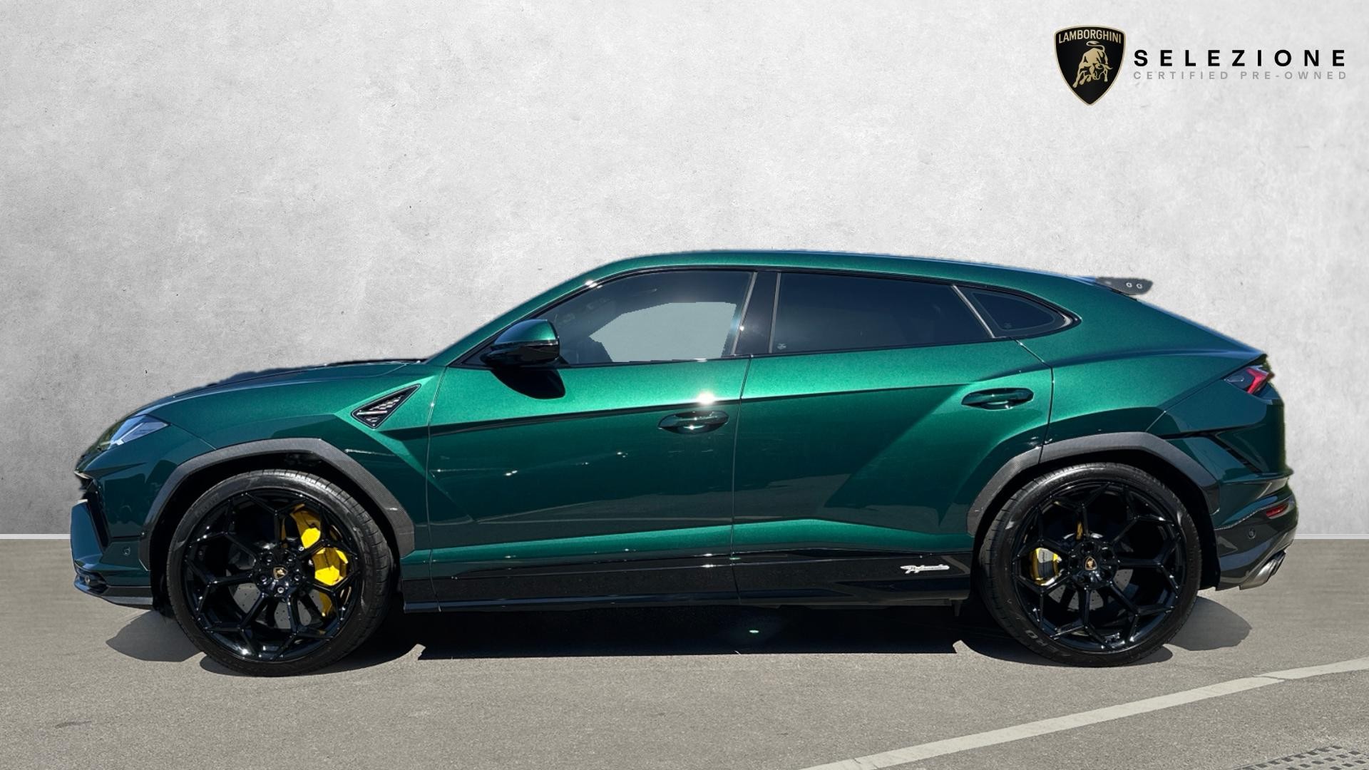 Lamborghini URUS