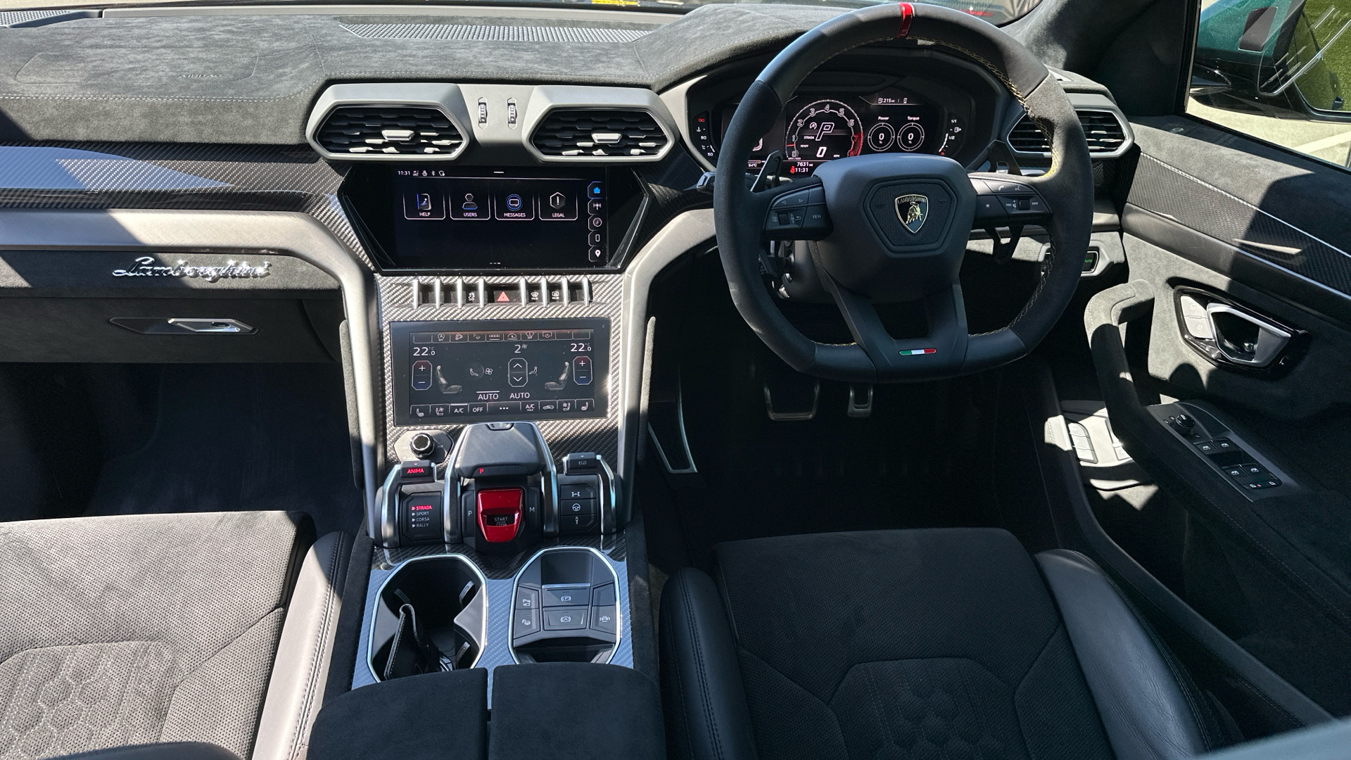 Lamborghini URUS
