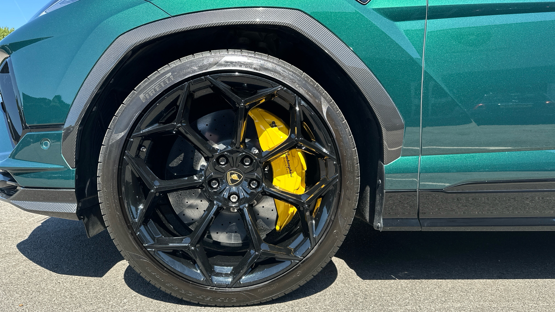 Lamborghini URUS