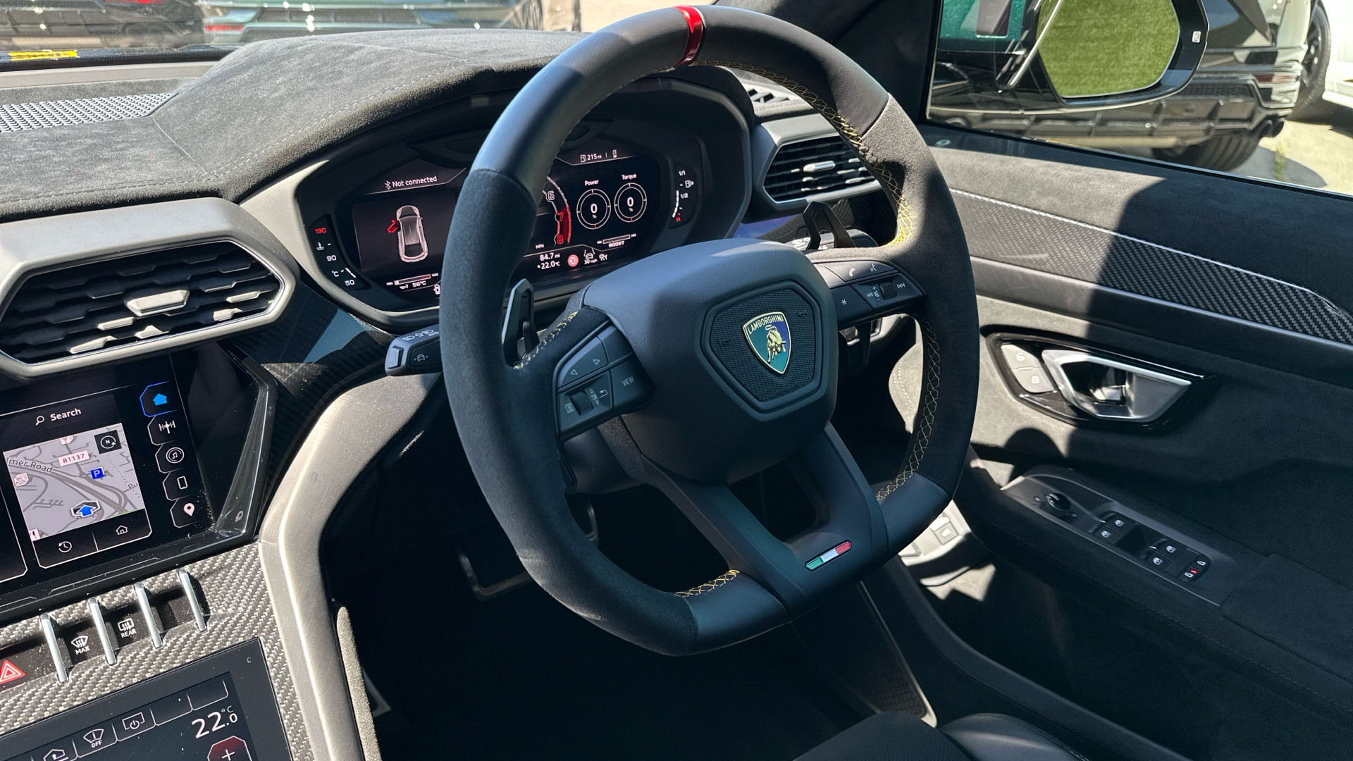Lamborghini URUS