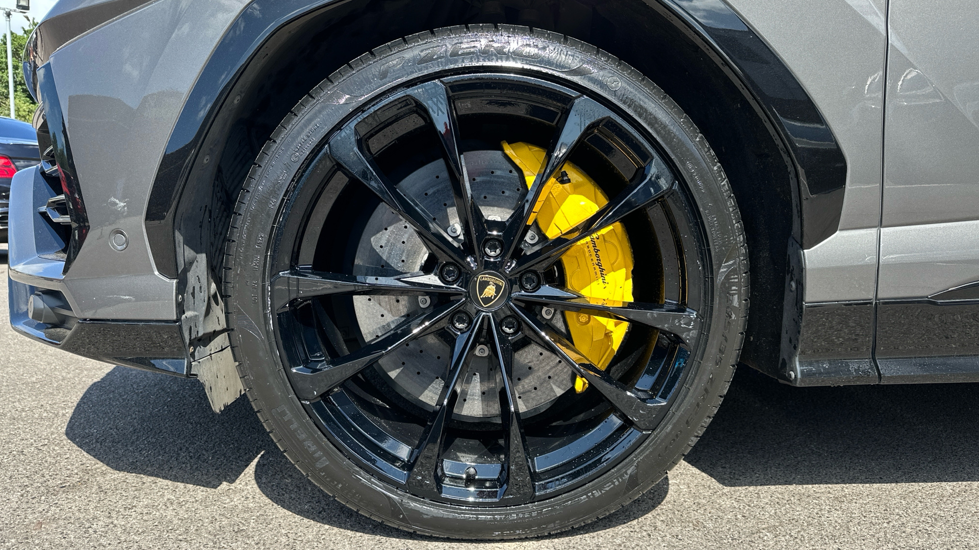 Lamborghini URUS