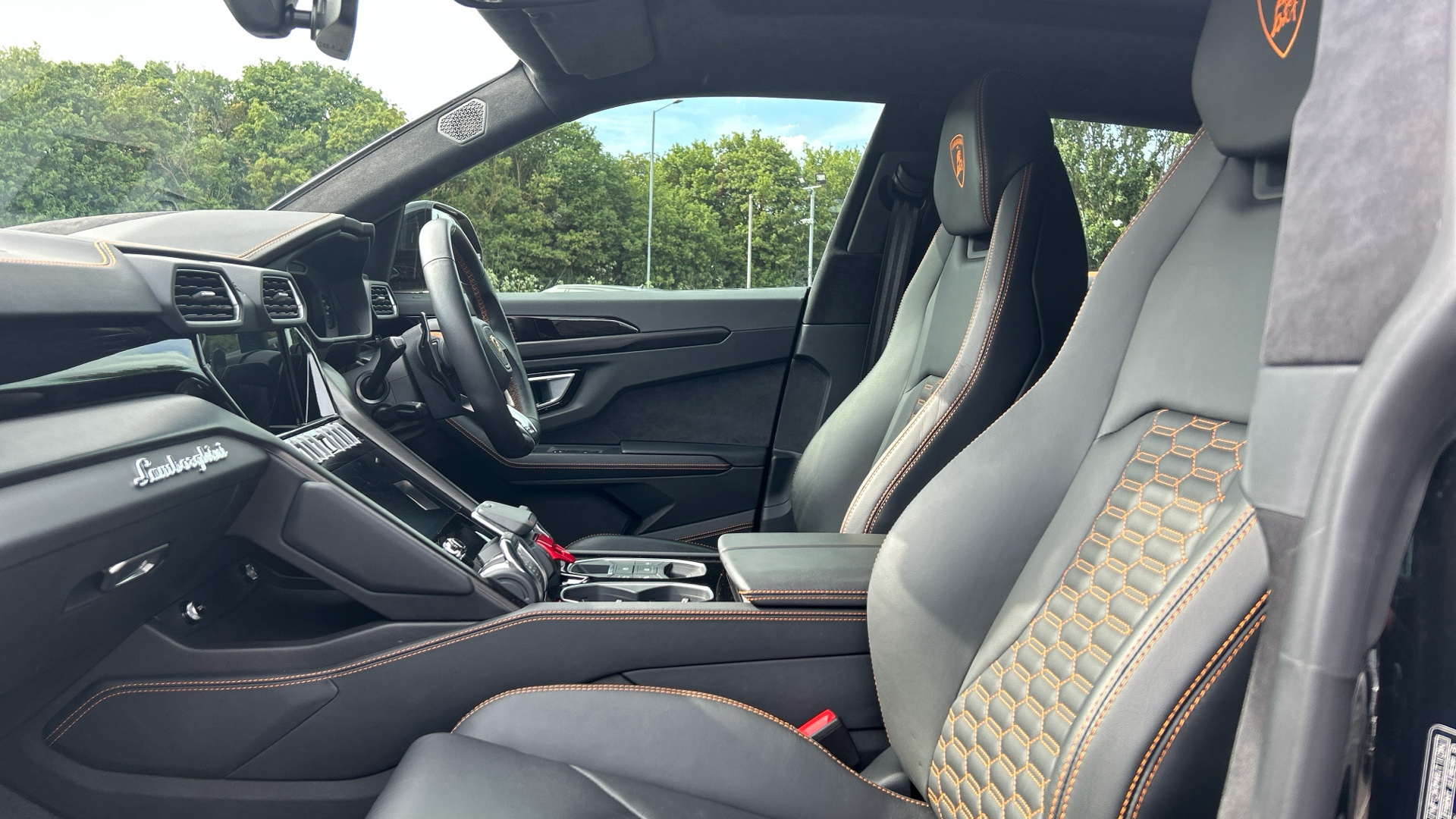 Lamborghini URUS