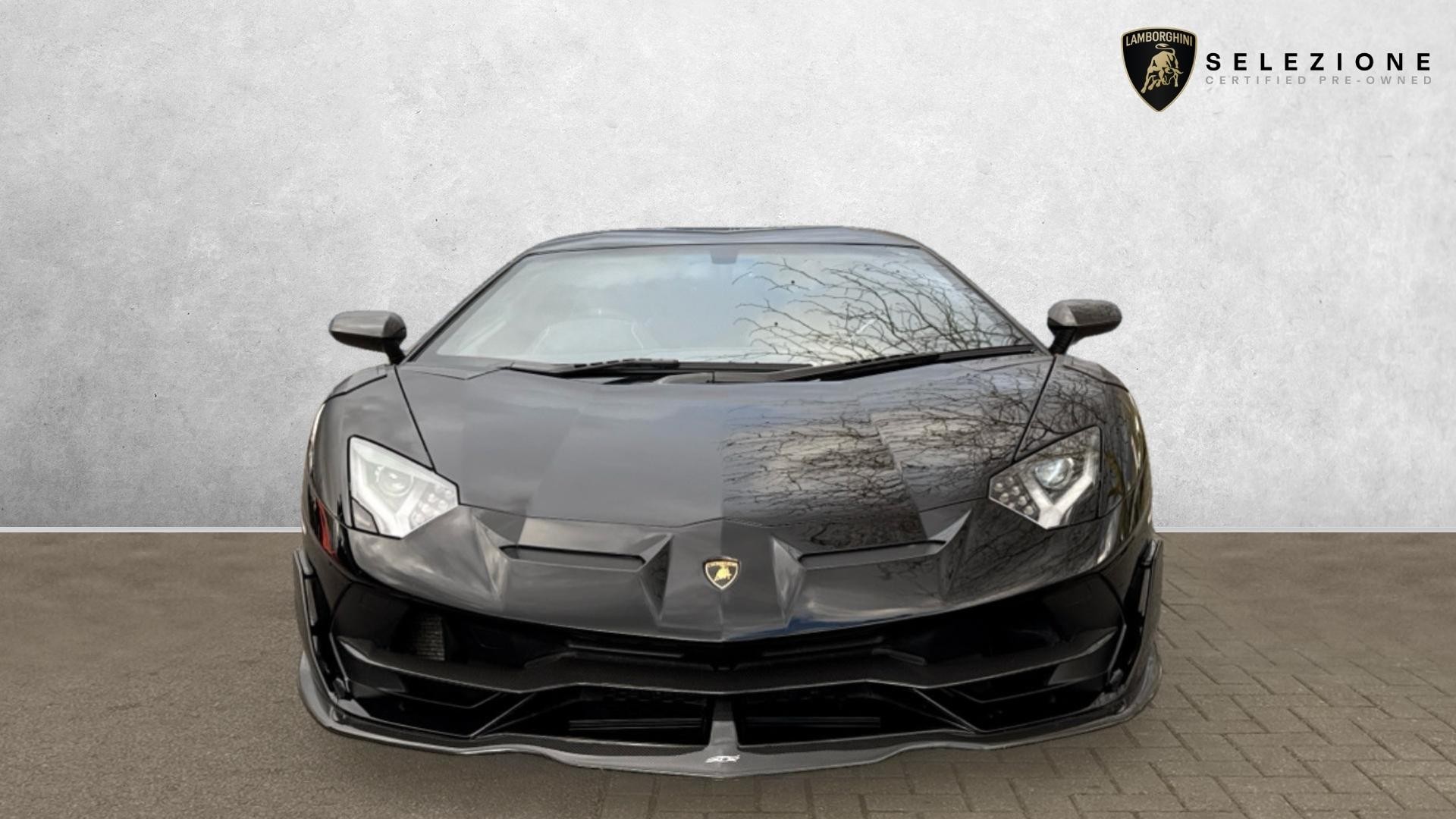 Lamborghini Aventador