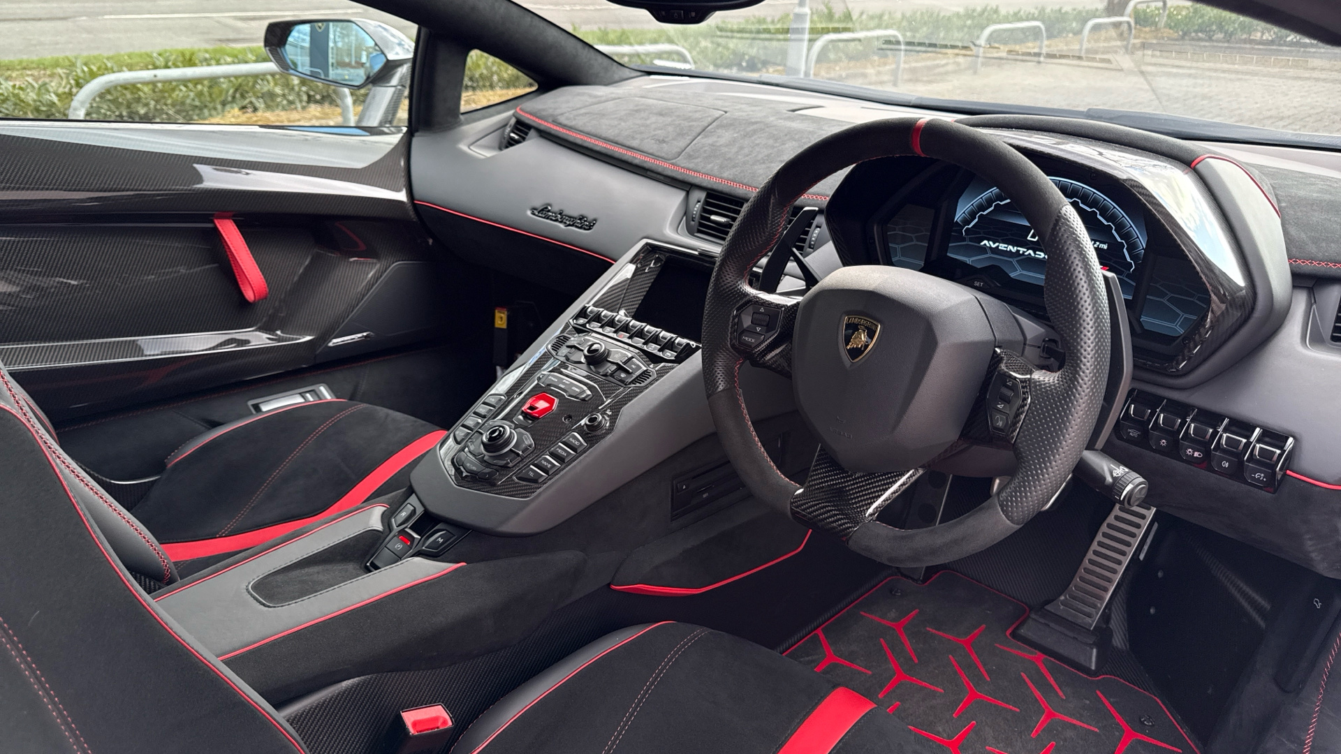 Lamborghini Aventador