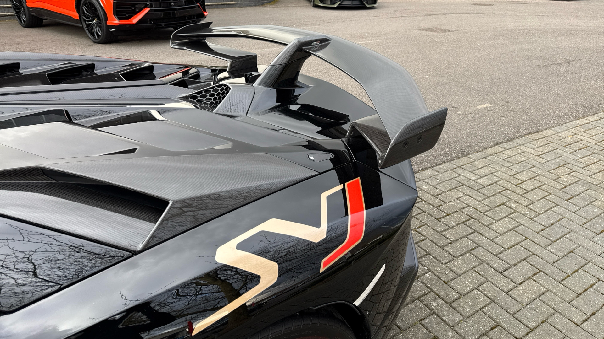 Lamborghini Aventador