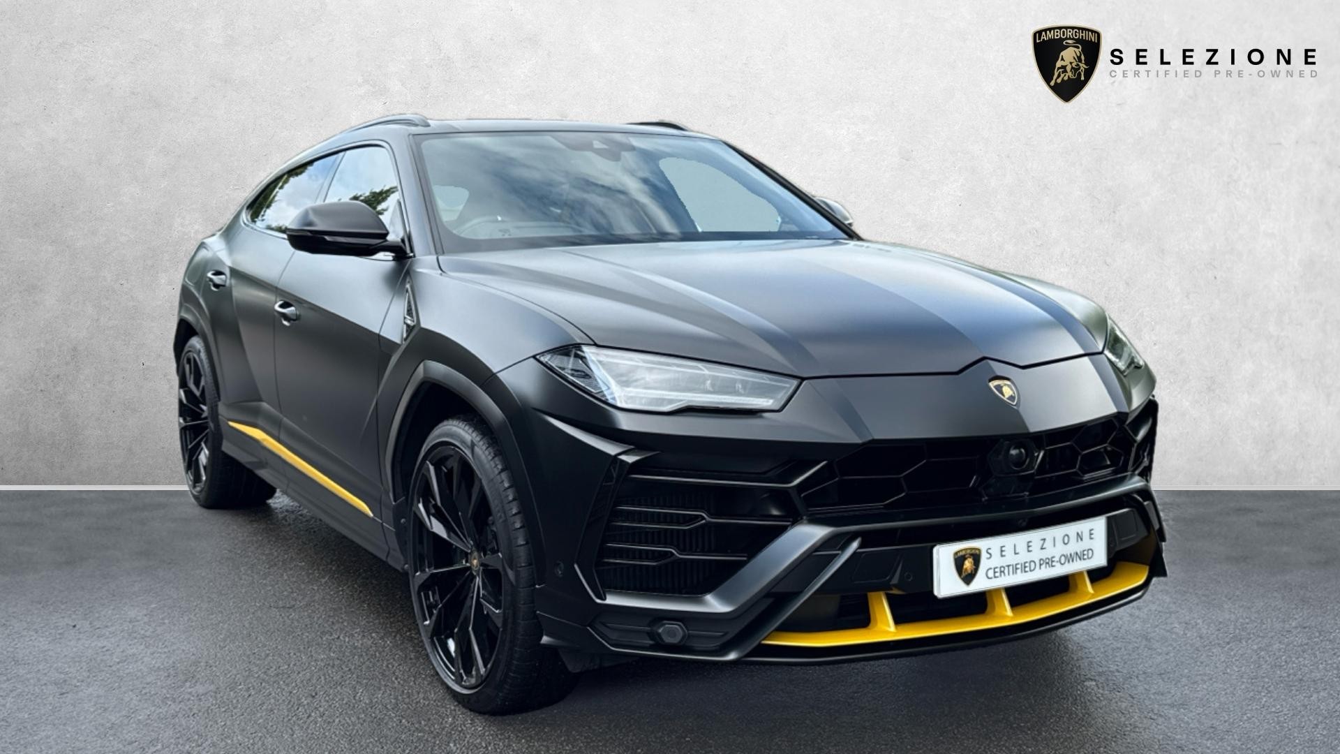 Lamborghini URUS