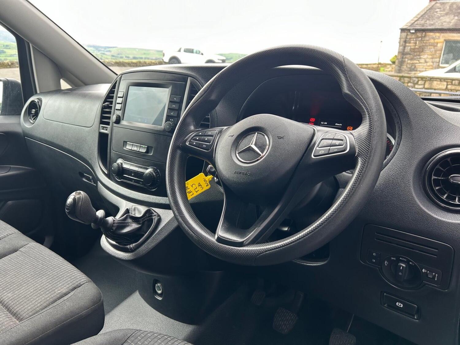 Mercedes Benz Vito