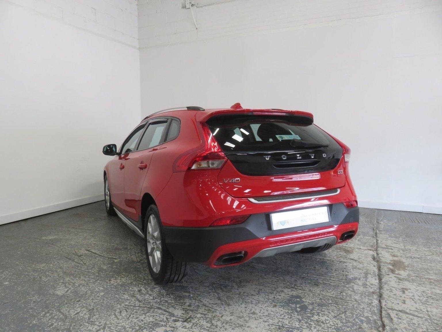 Volvo V40