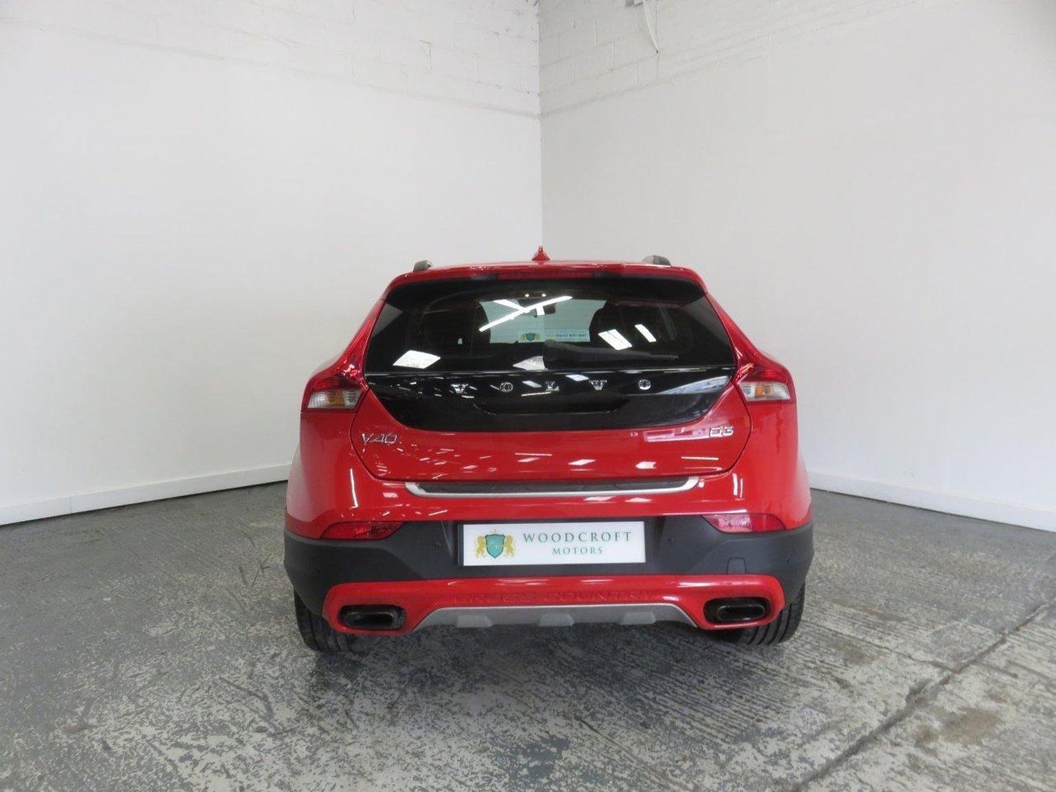 Volvo V40