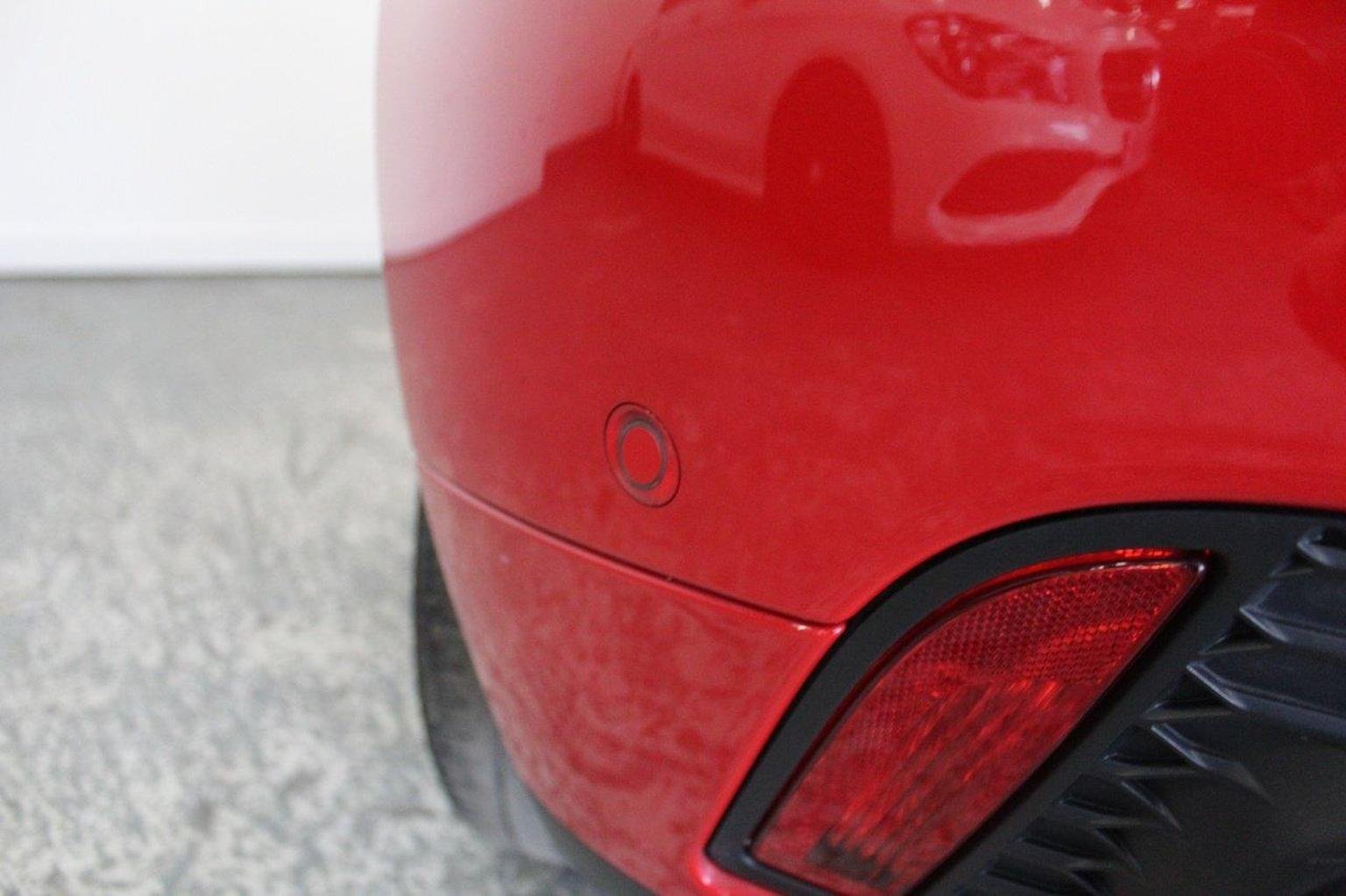Jaguar E Pace