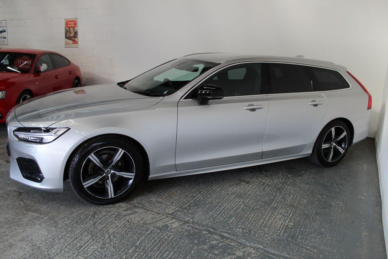 Volvo V90