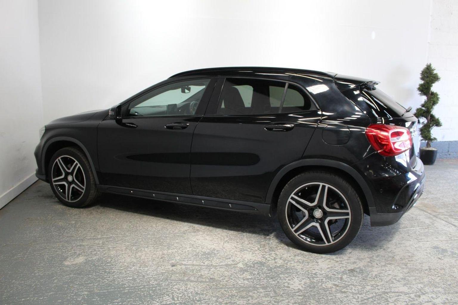 Mercedes Benz GLA Class