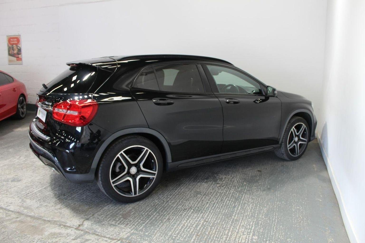 Mercedes Benz GLA Class