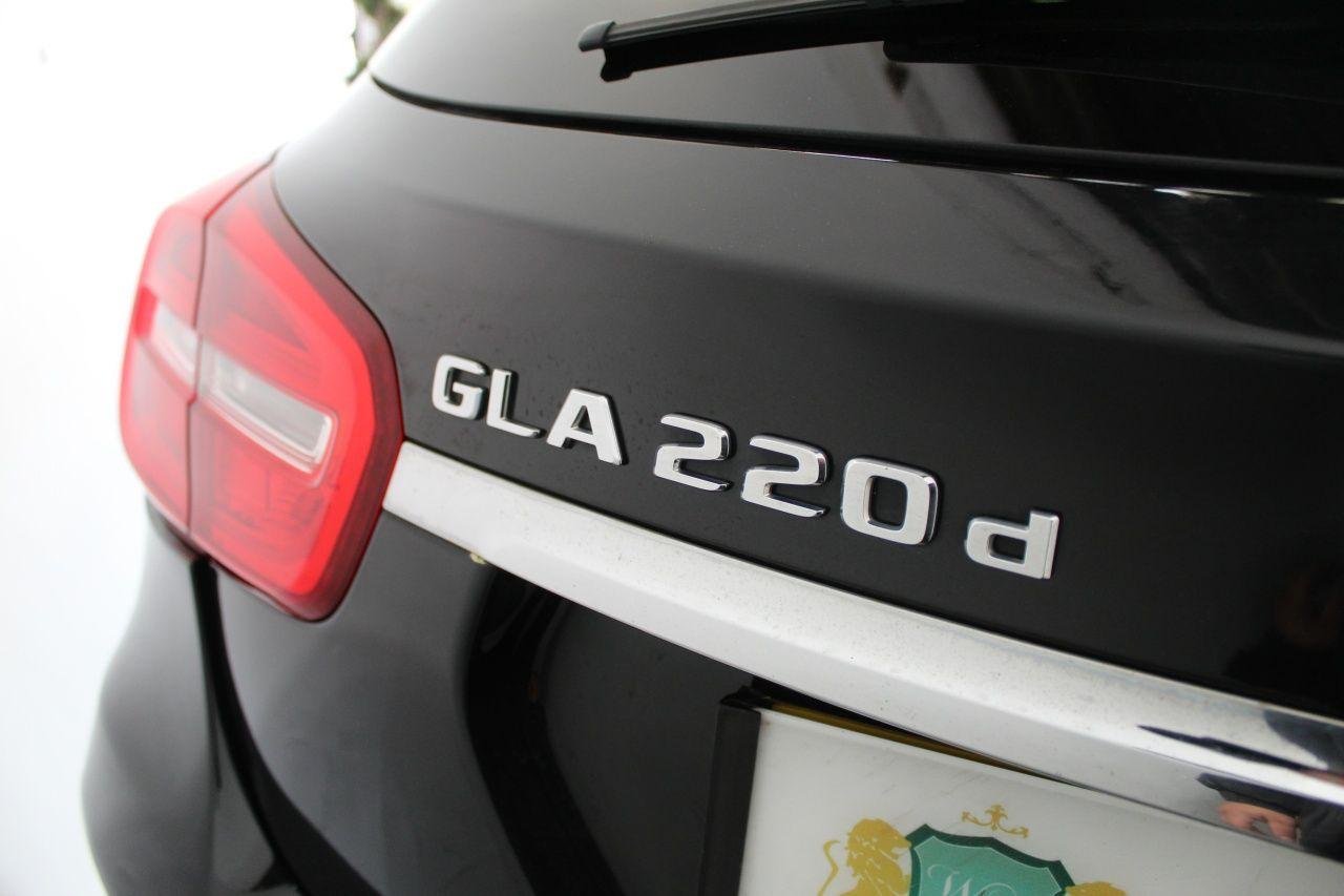 Mercedes Benz GLA Class