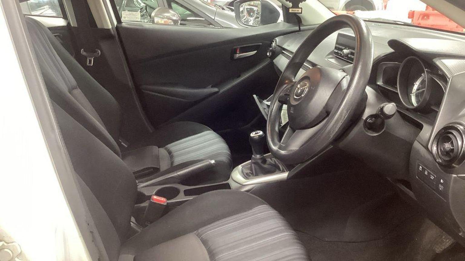 Mazda 2