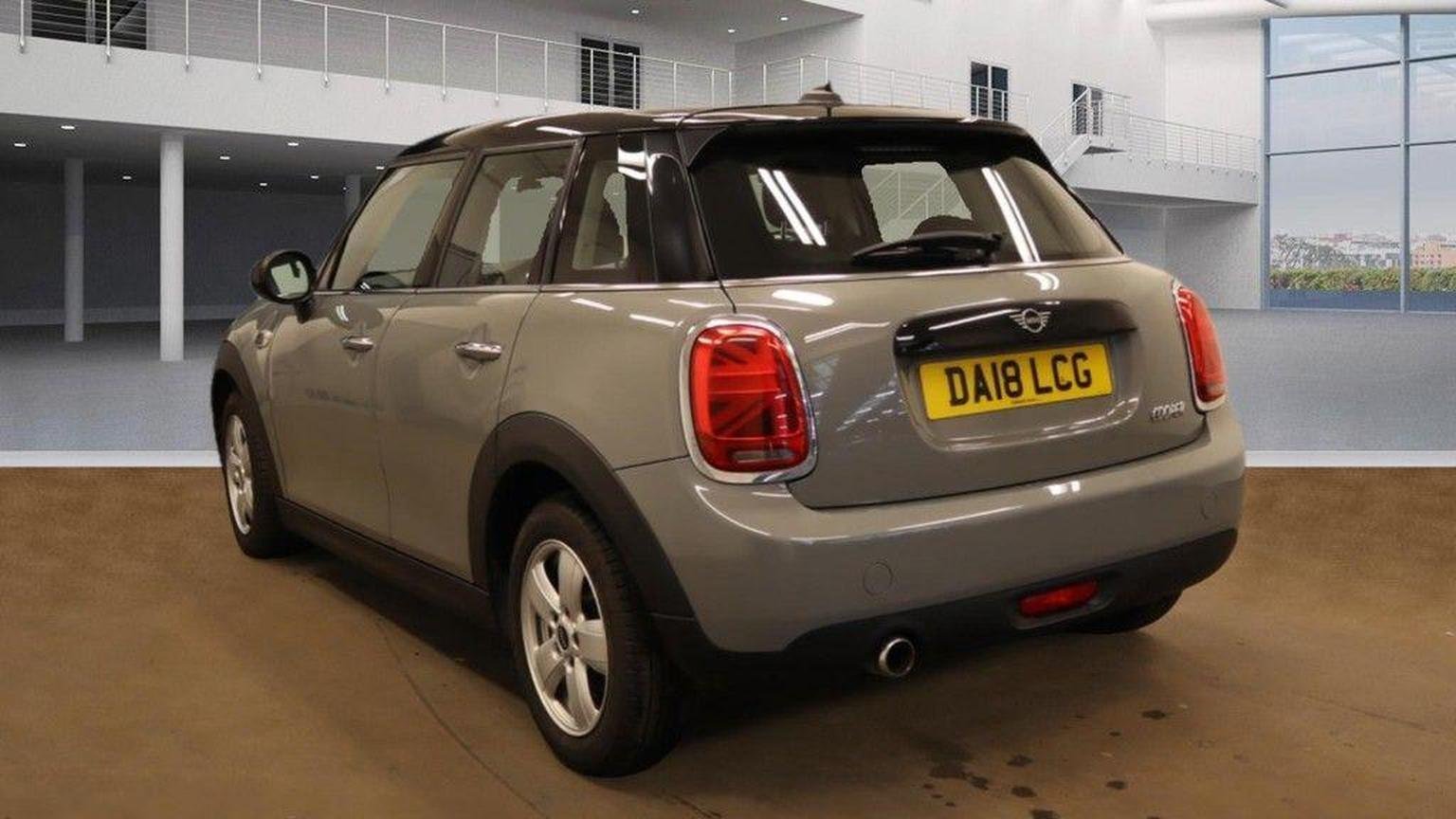 MINI Hatch