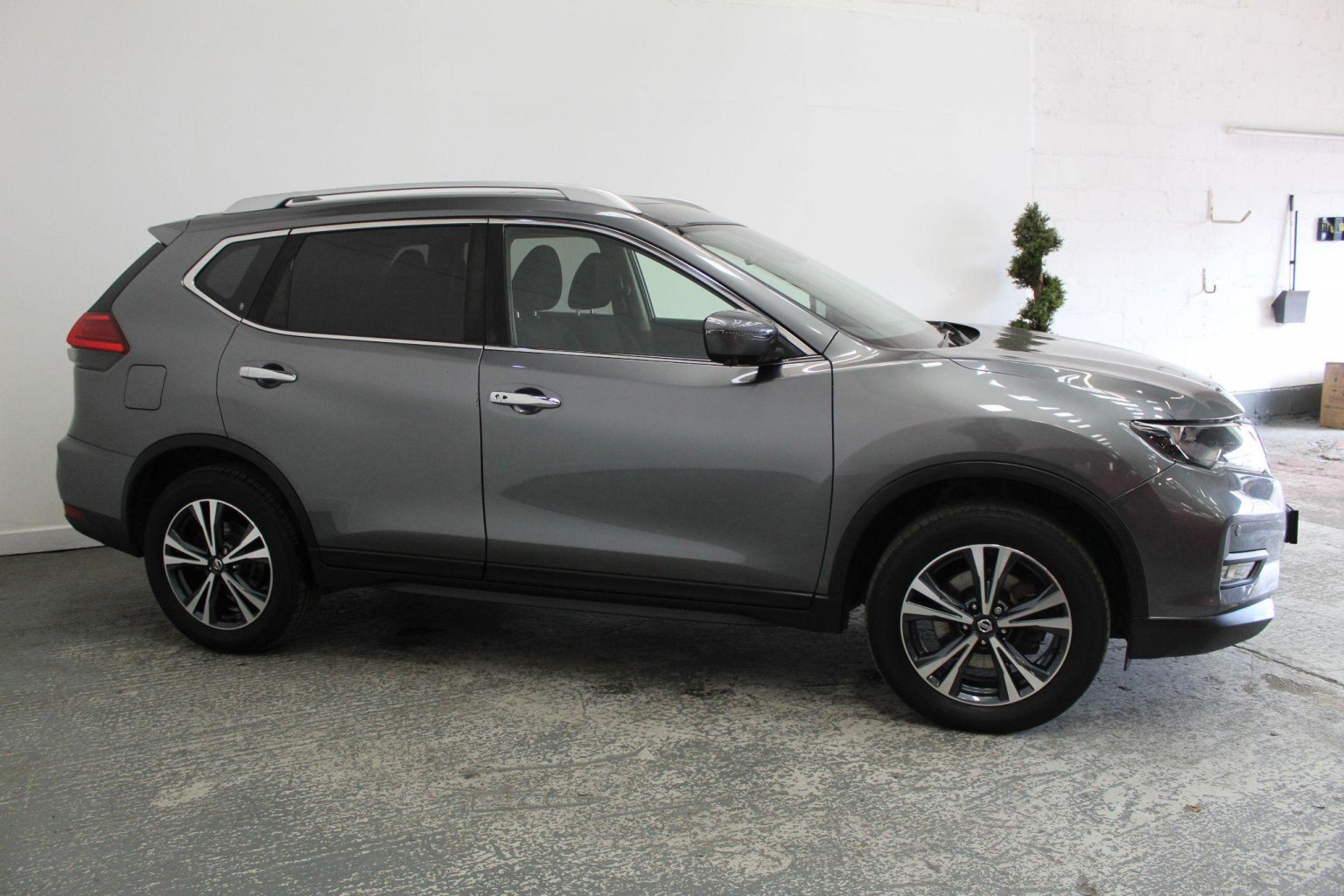 Nissan X Trail