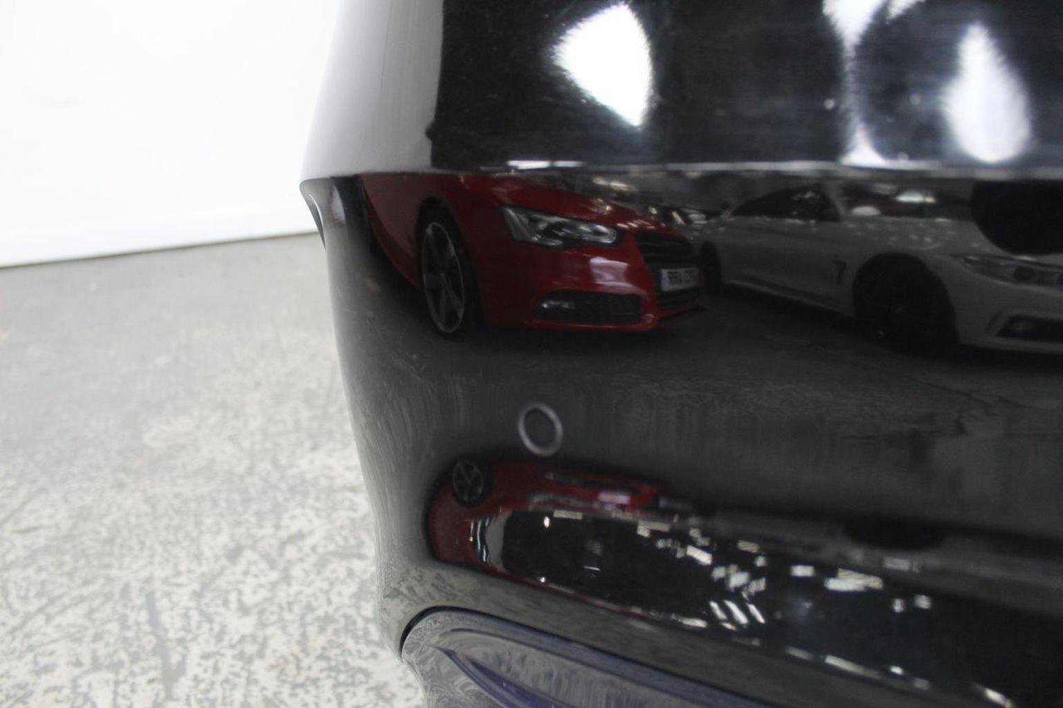 Mercedes Benz CLA