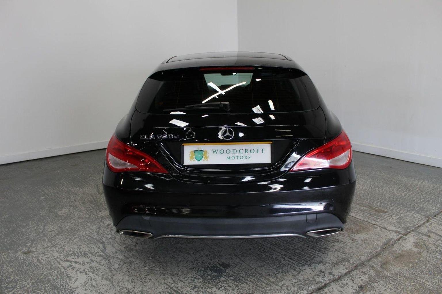 Mercedes Benz CLA