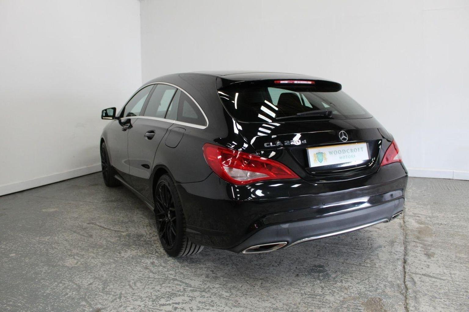 Mercedes Benz CLA