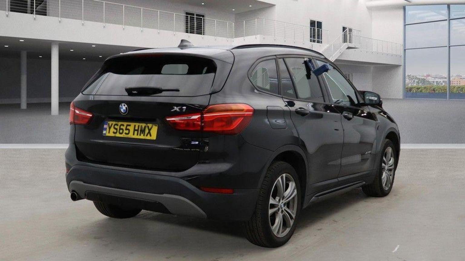 BMW X1