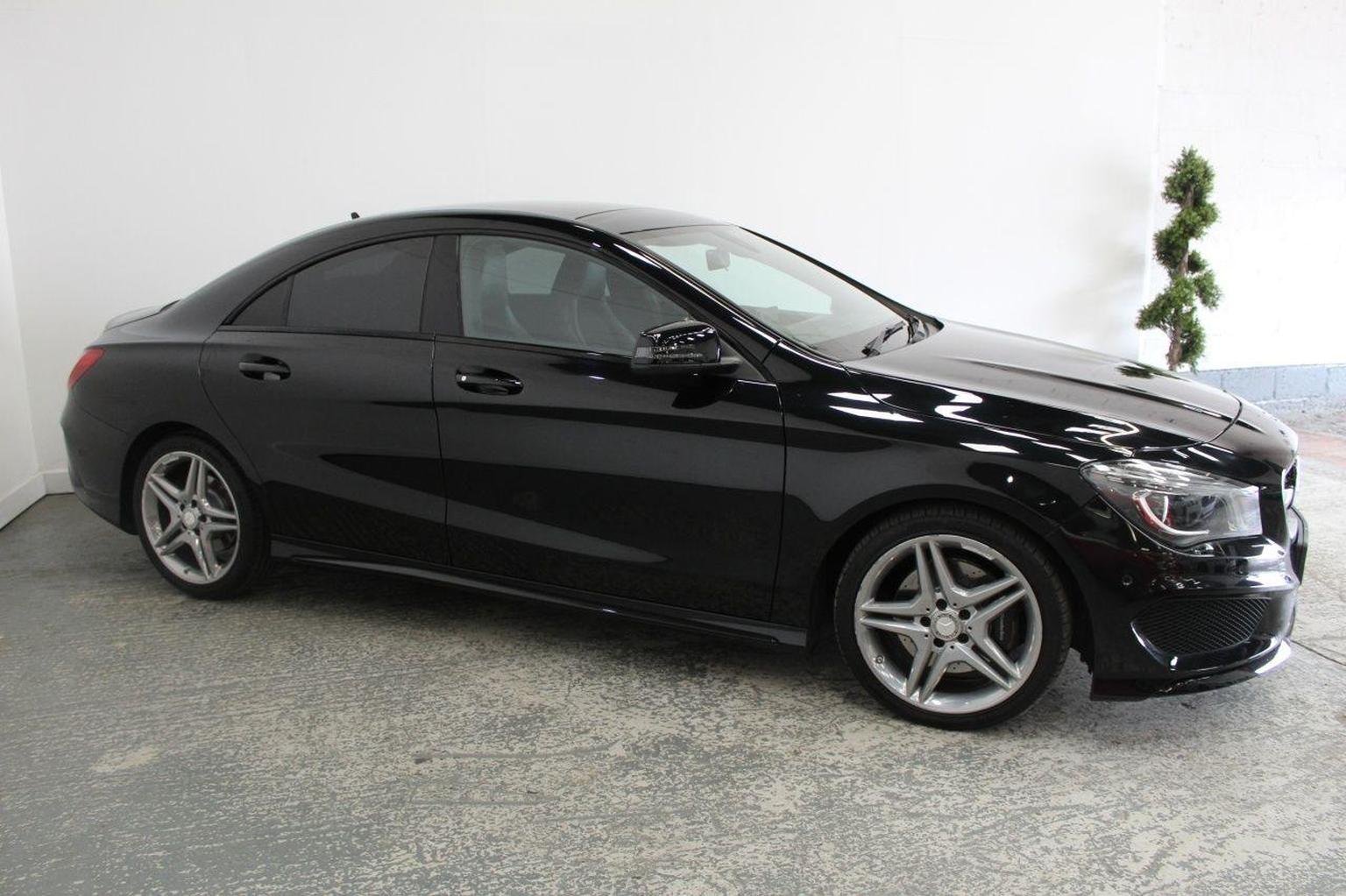 Mercedes Benz CLA